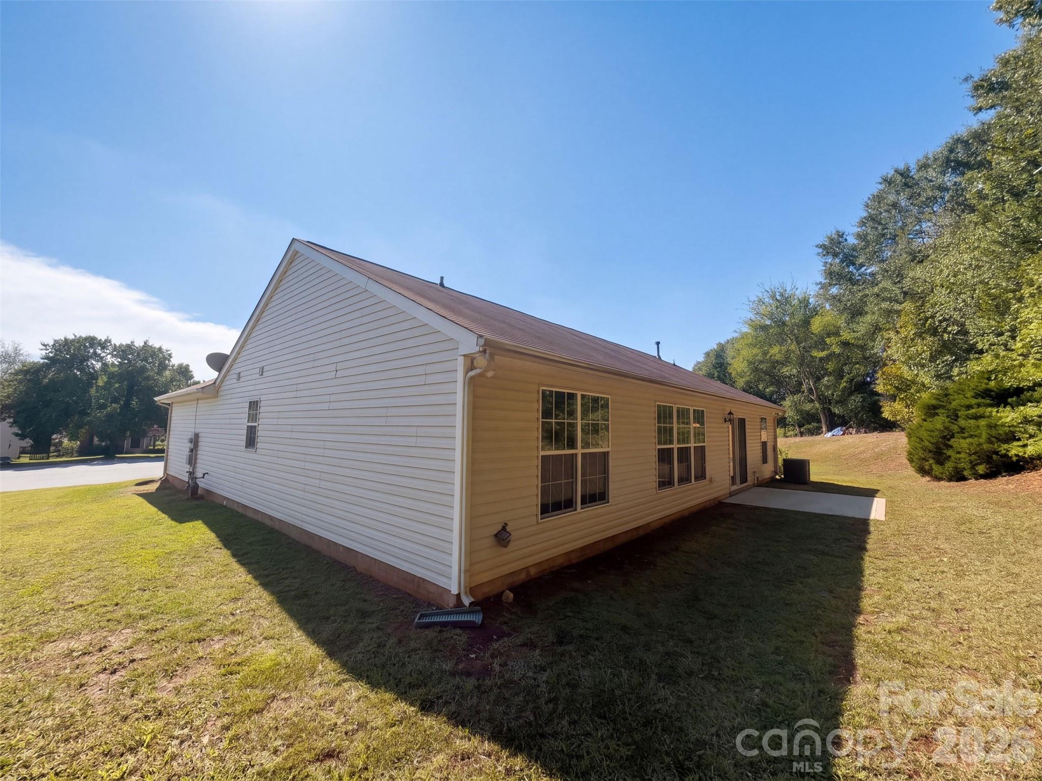 2094 Chapel Creek Road Property Photo 22