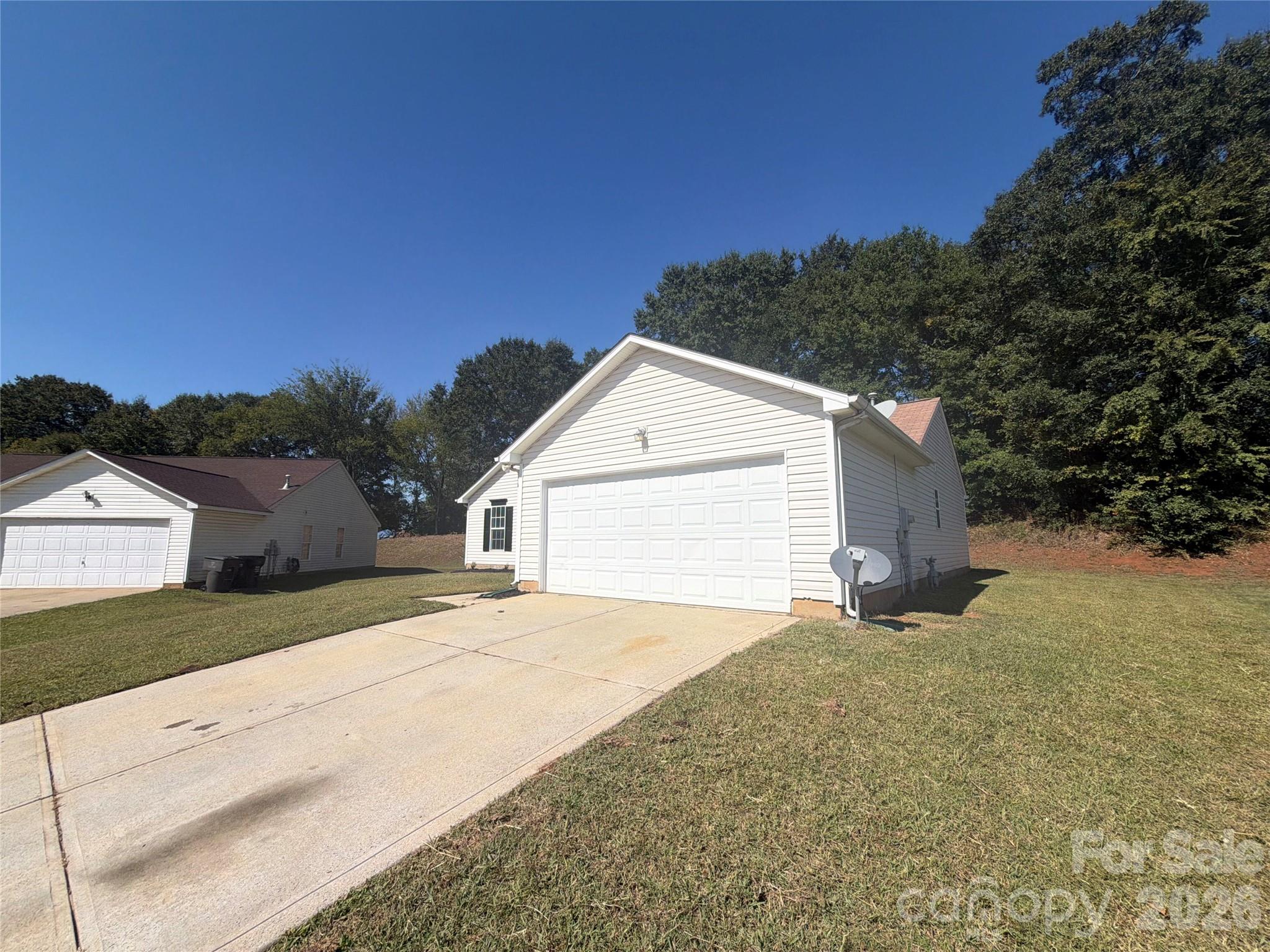 2094 Chapel Creek Road Property Photo 23