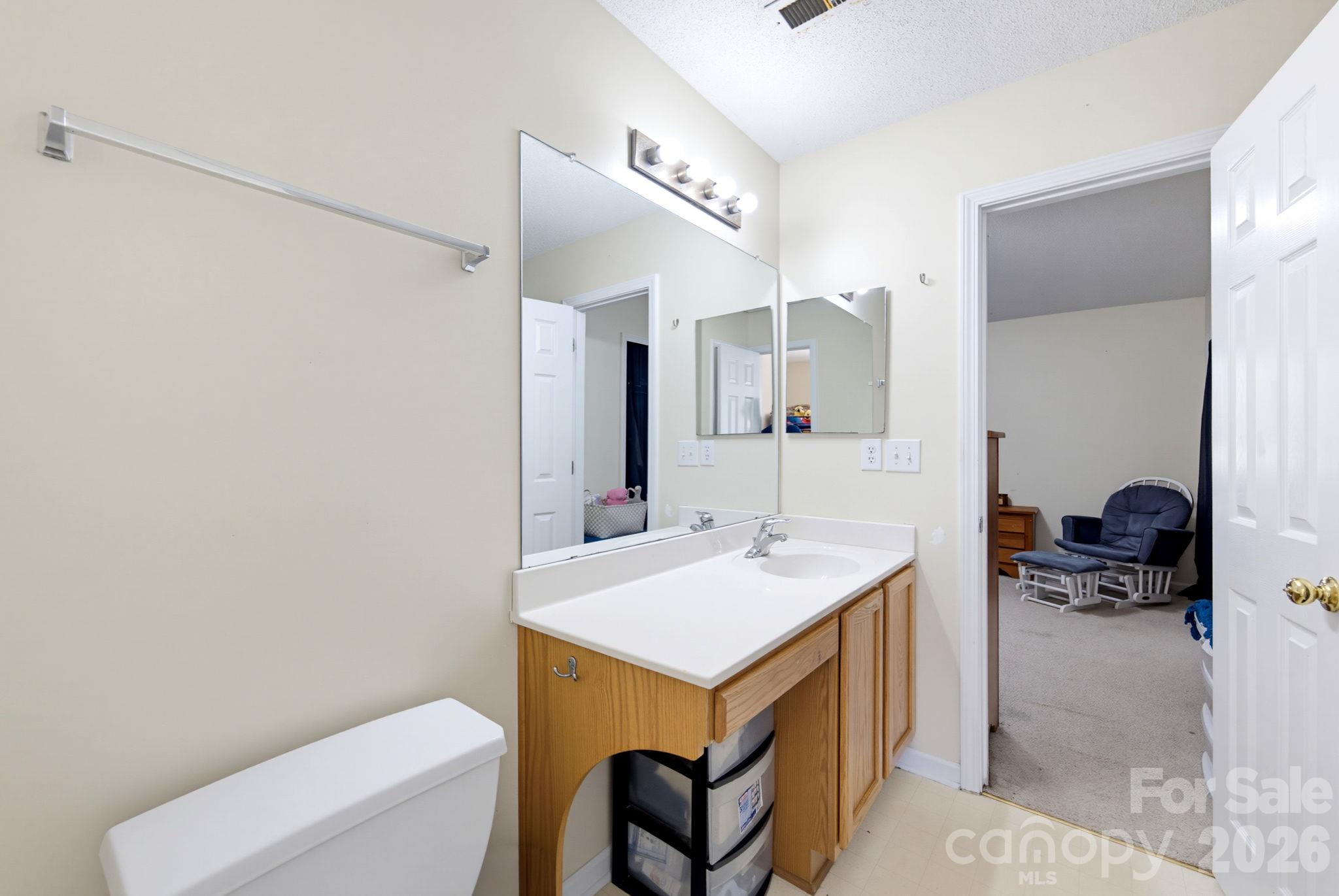 4012 Ashby Lane Property Photo 16