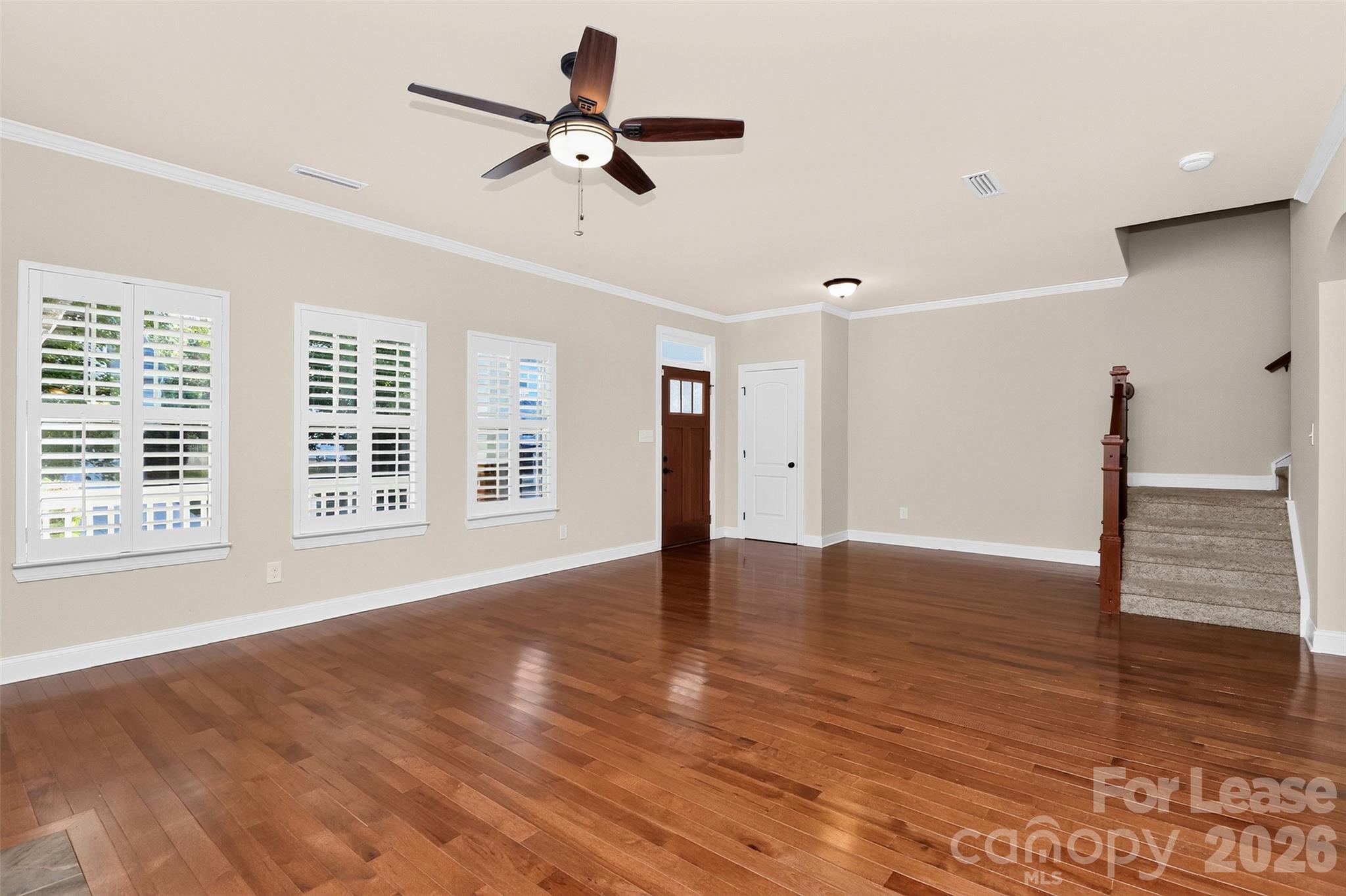20031 Northport Drive Property Photo 10