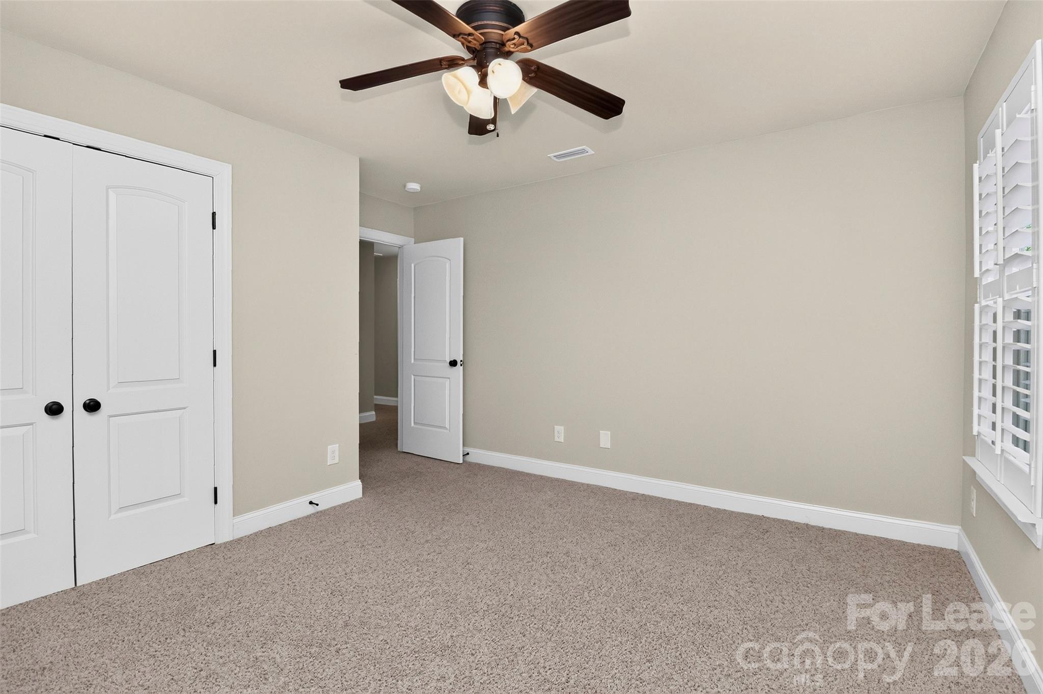20031 Northport Drive Property Photo 28