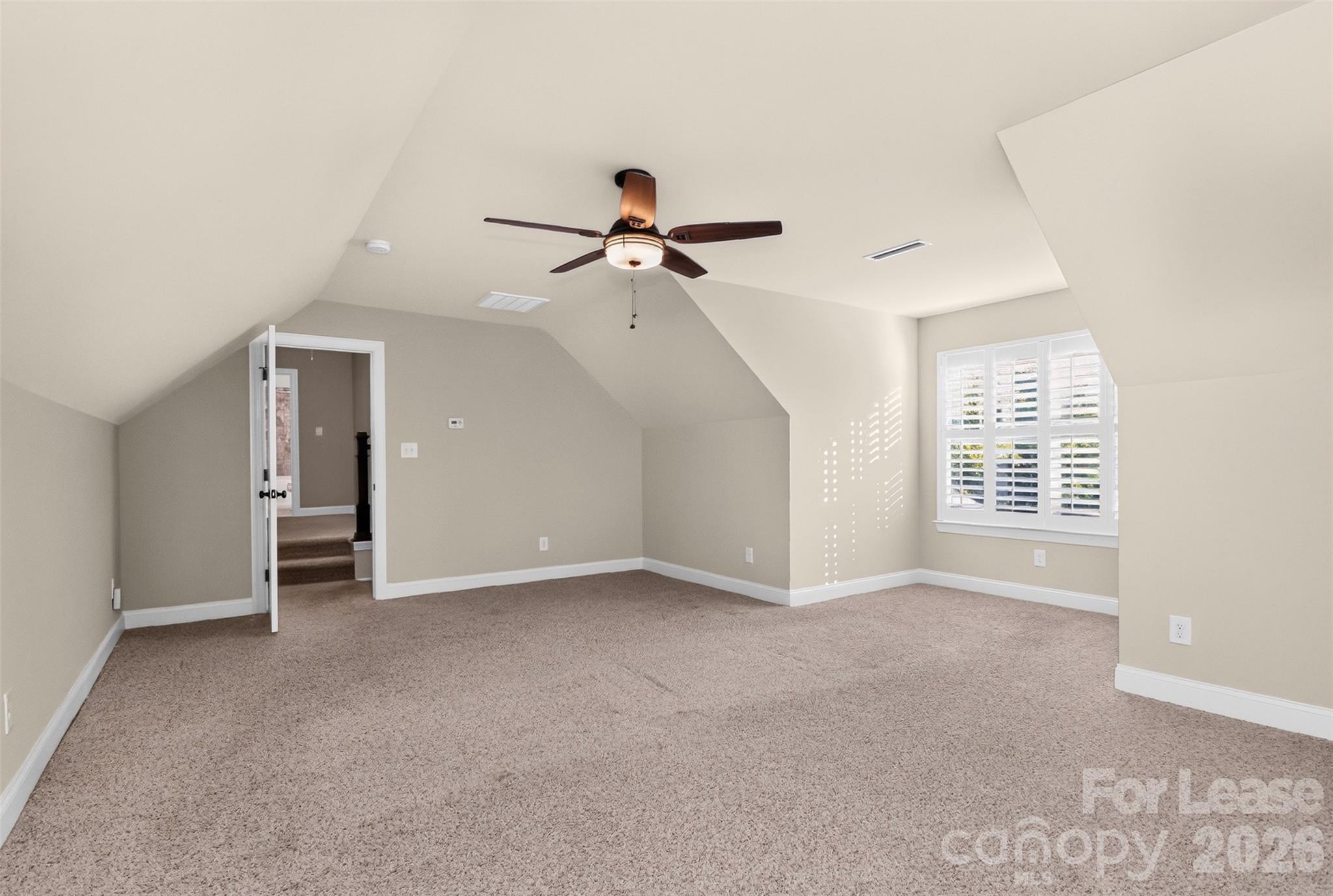 20031 Northport Drive Property Photo 32