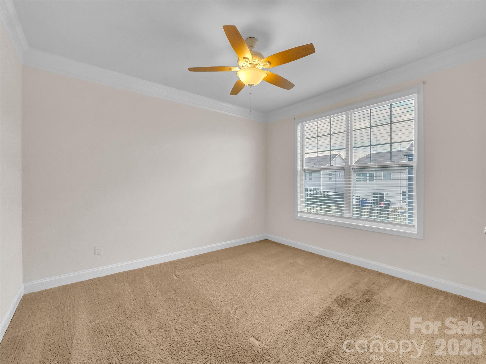 2045 Saddlebred Drive Property Photo 15
