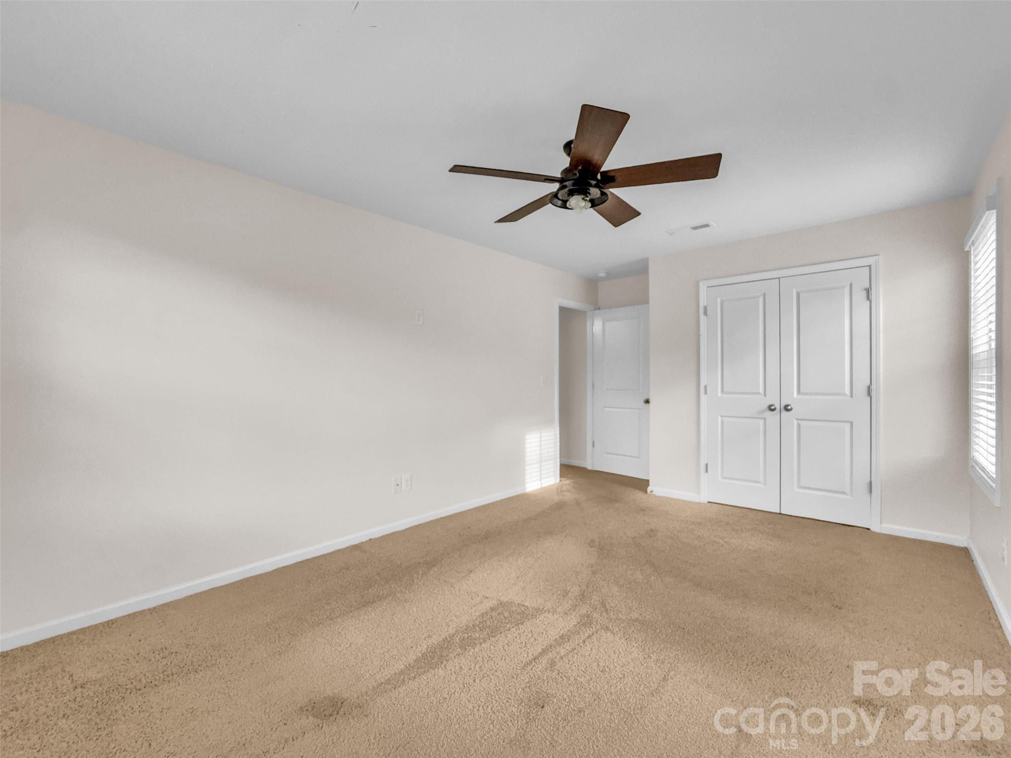 2045 Saddlebred Drive Property Photo 27