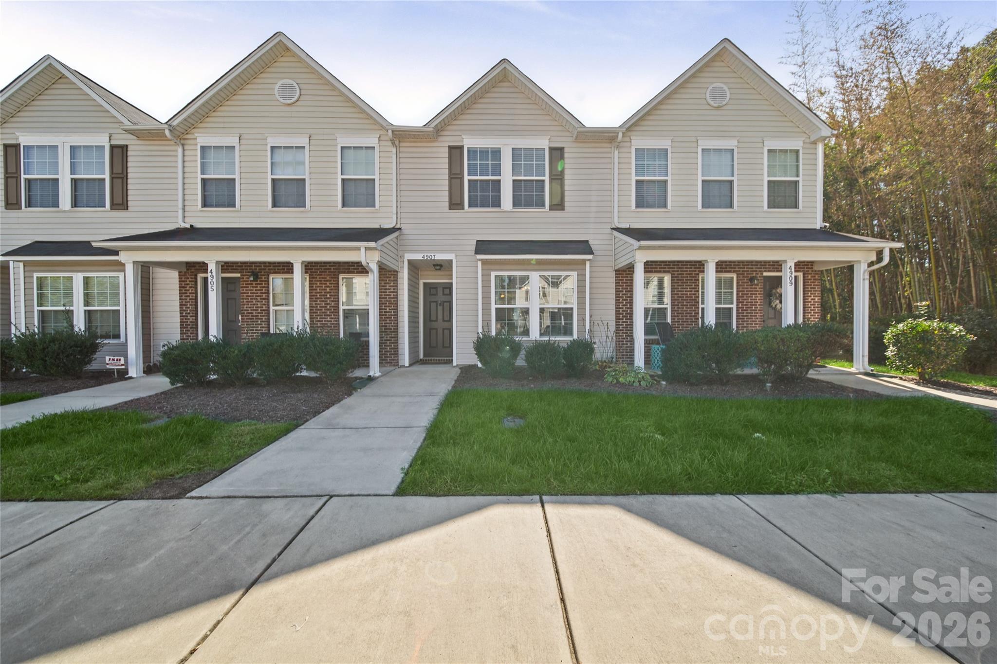4907 Potter Road Property Photo 2