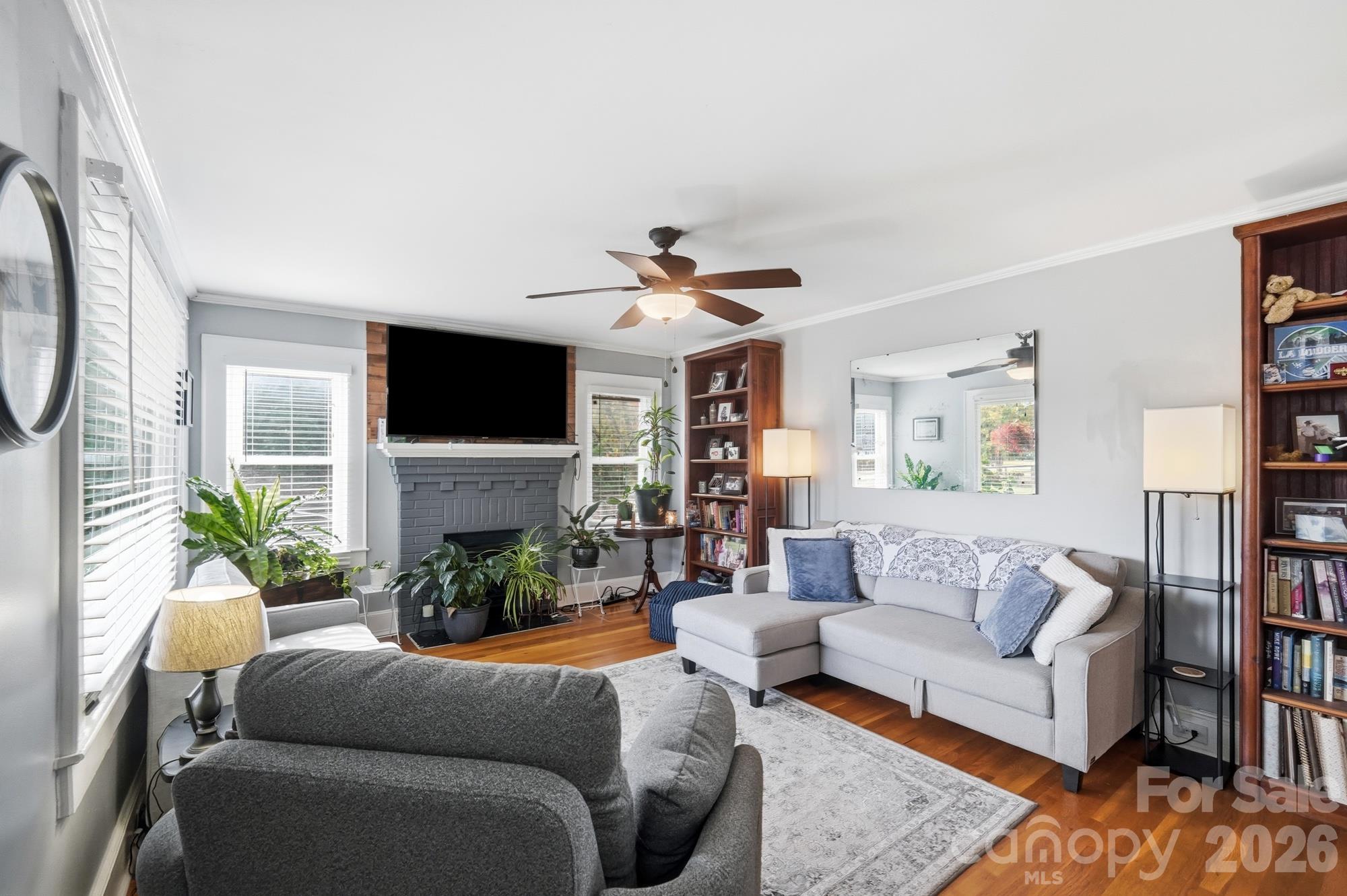 705 Deaton Street Property Photo 5