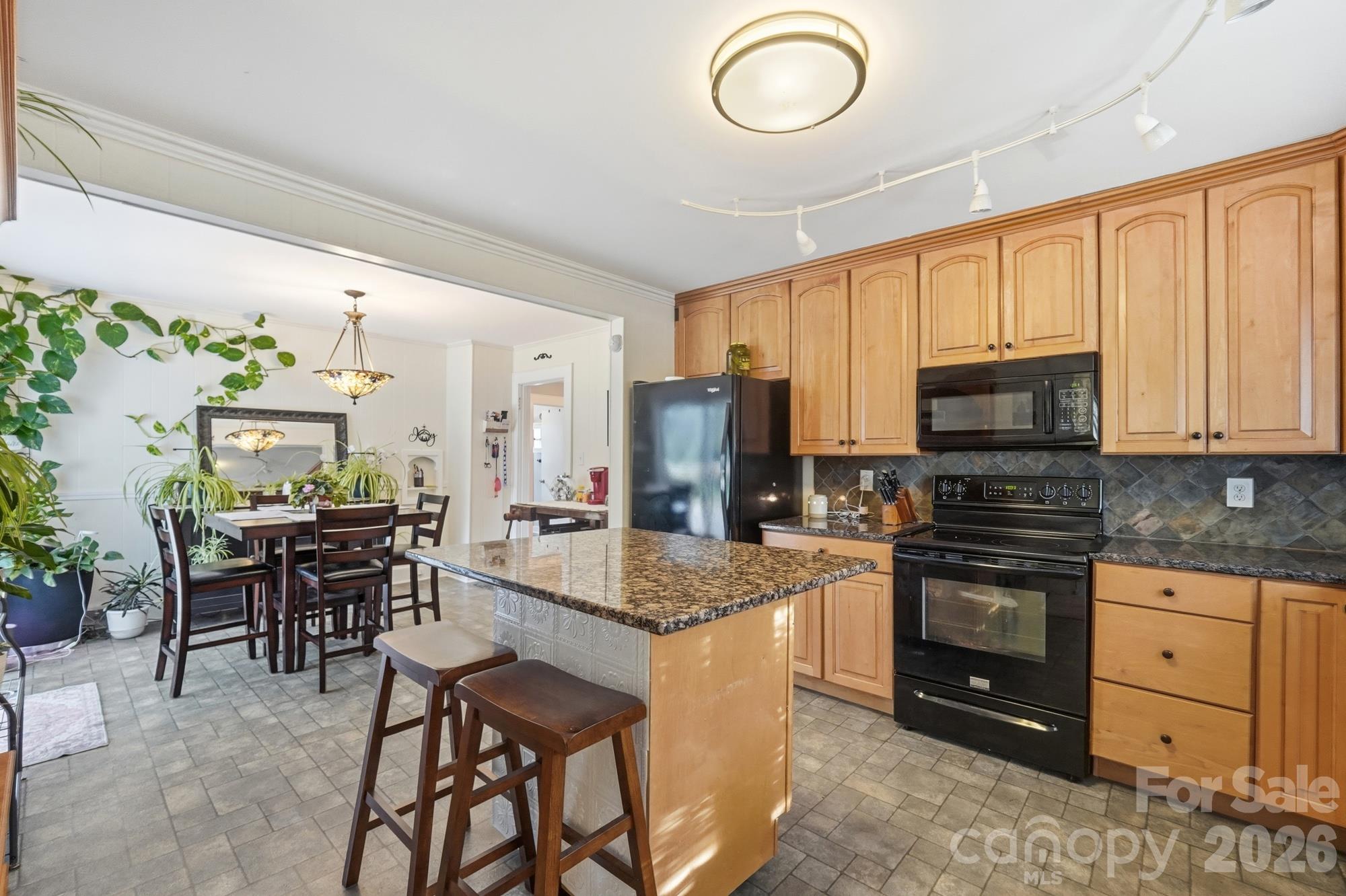705 Deaton Street Property Photo 13