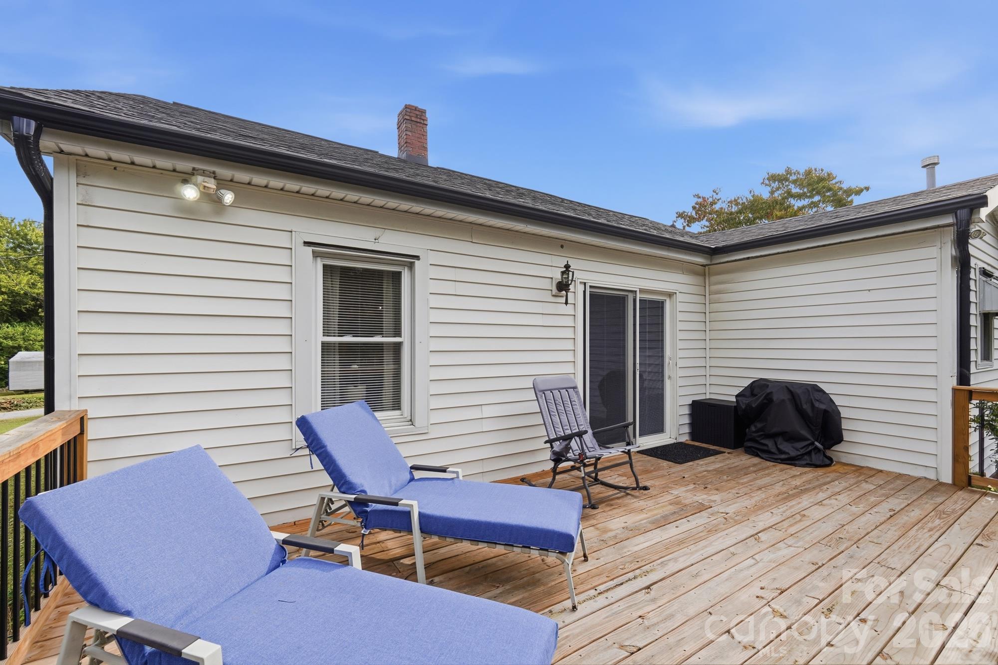 705 Deaton Street Property Photo 22