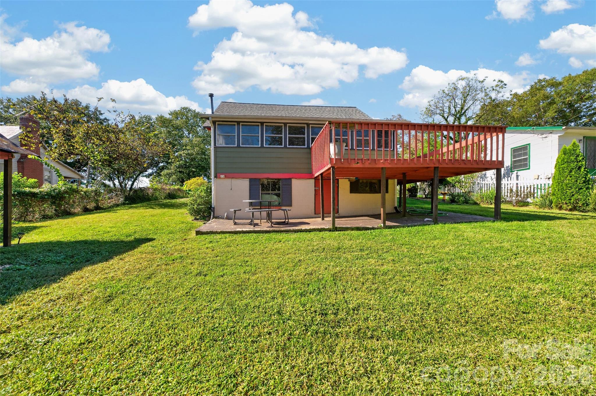 115 Spa Street Property Photo 2