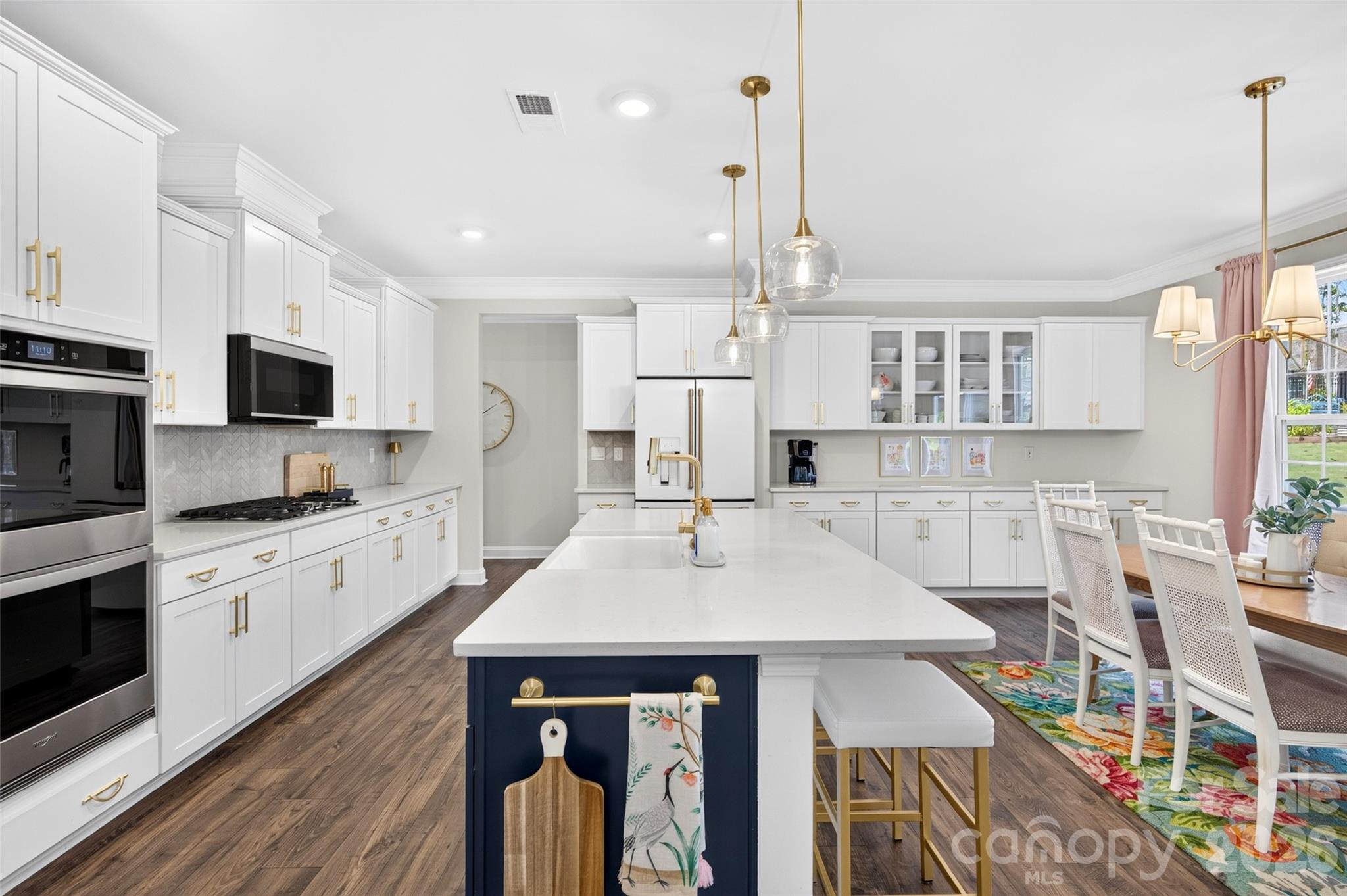 113 Vaughn Court Property Photo 11