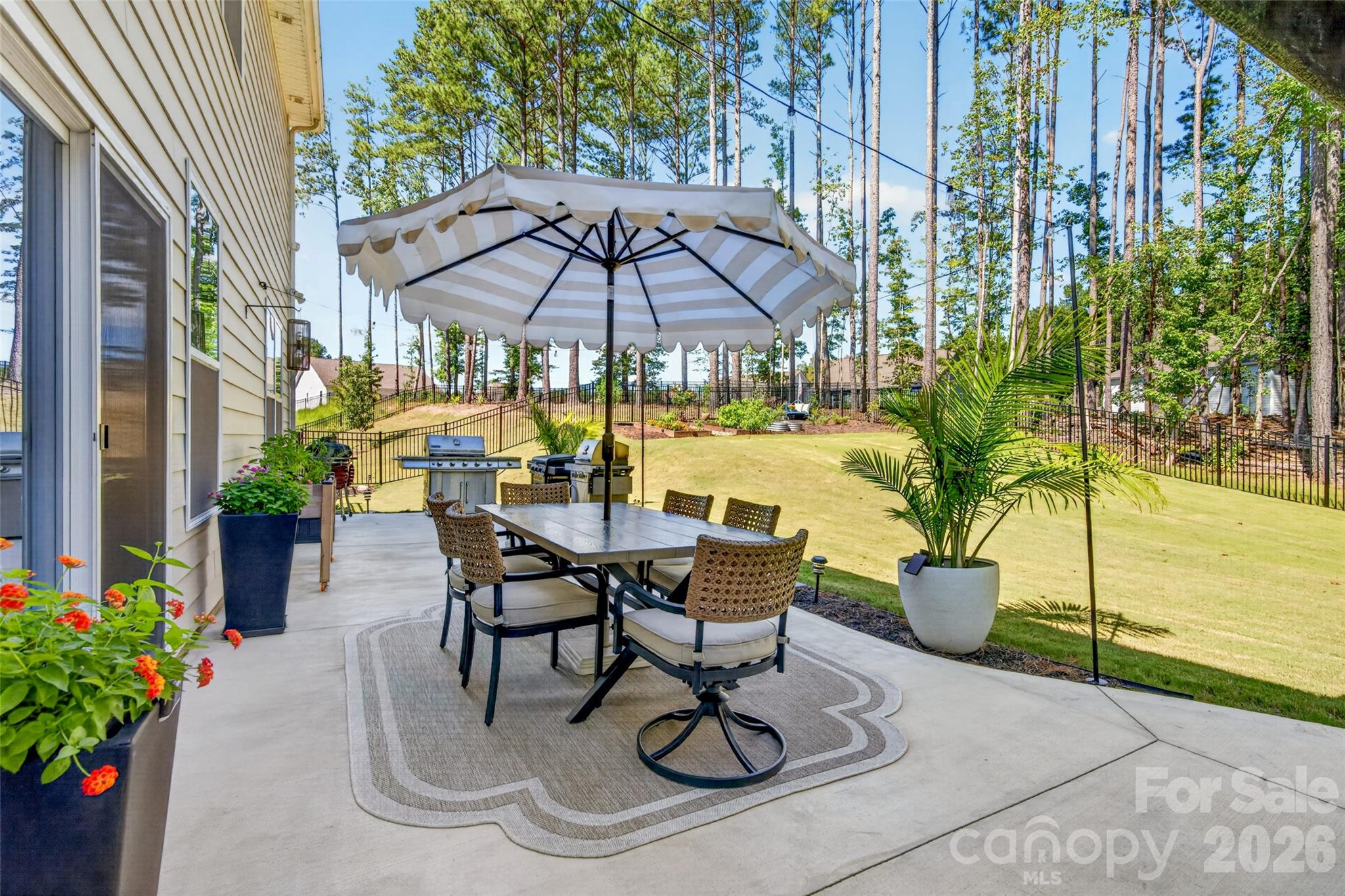 113 Vaughn Court Property Photo 37