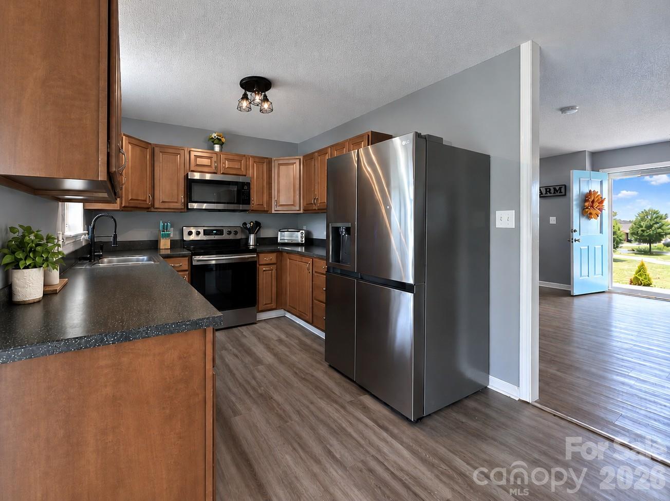 3974 Northernmistic Drive Property Photo 6