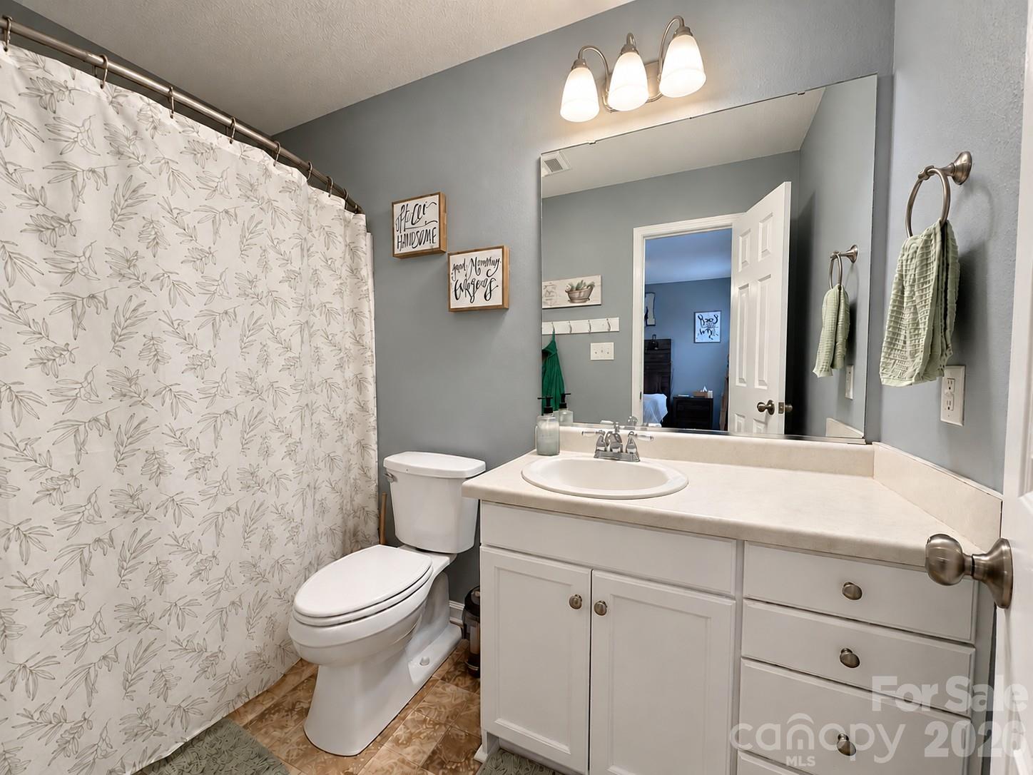 3974 Northernmistic Drive Property Photo 9