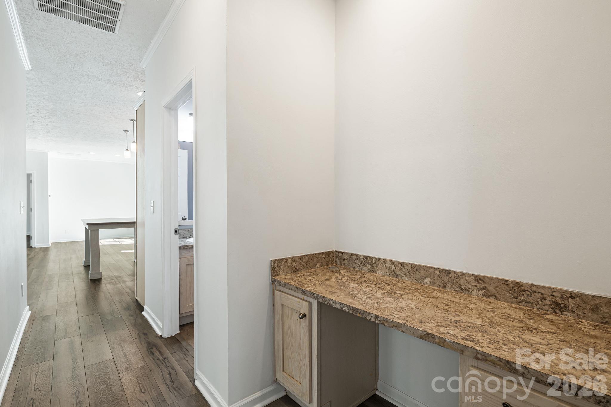 17 Berry Hill Road Property Photo 35
