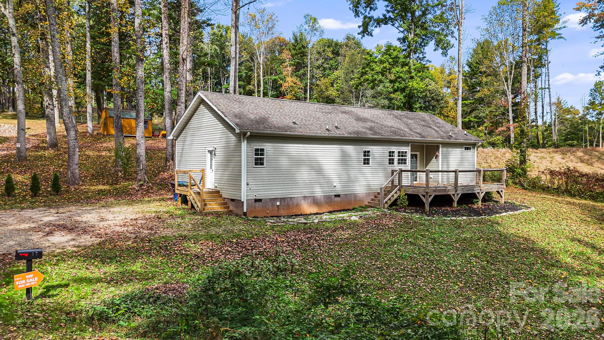 17 Berry Hill Road Property Photo 41