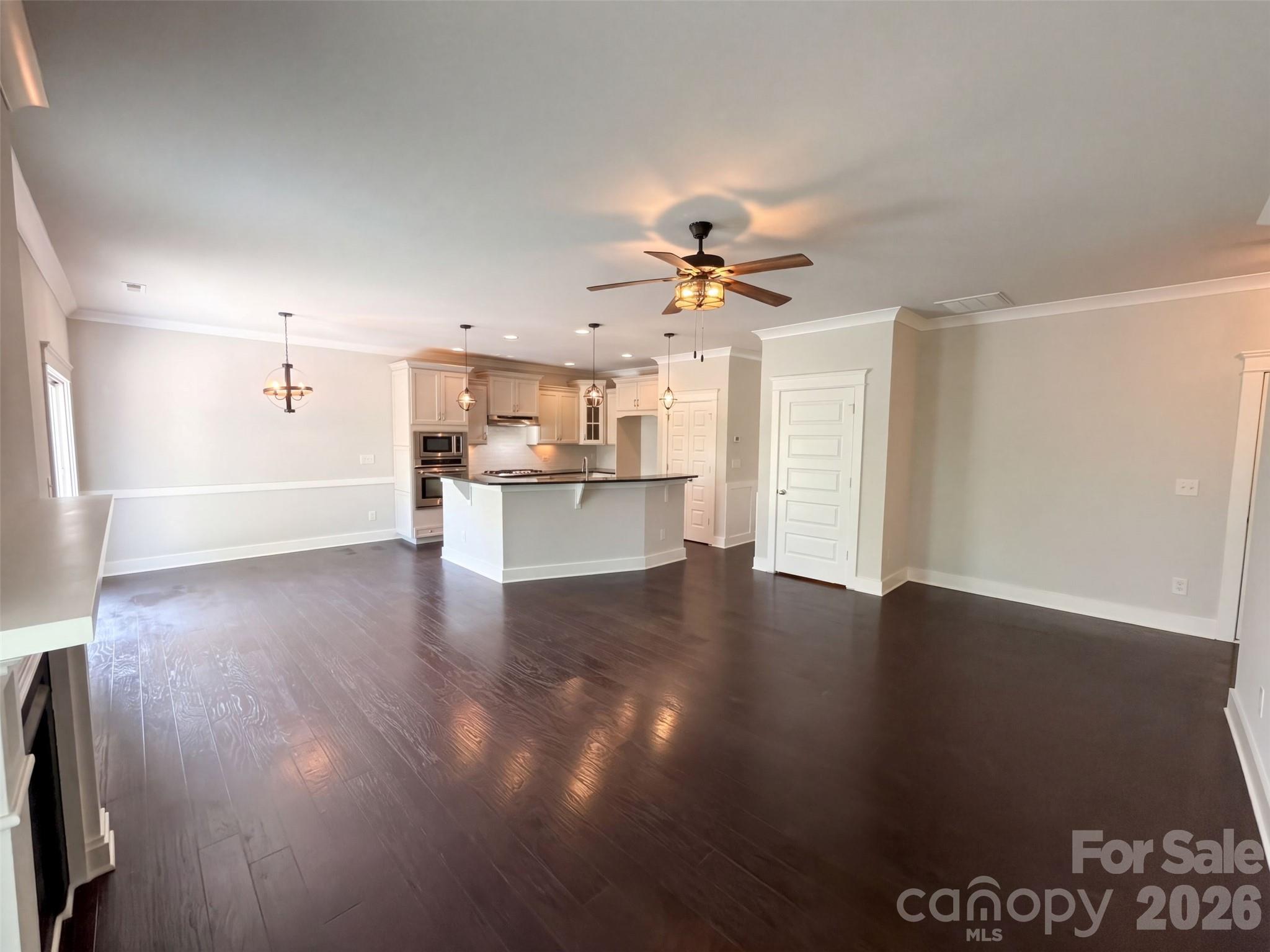 7412 Canova Lane Property Photo 9