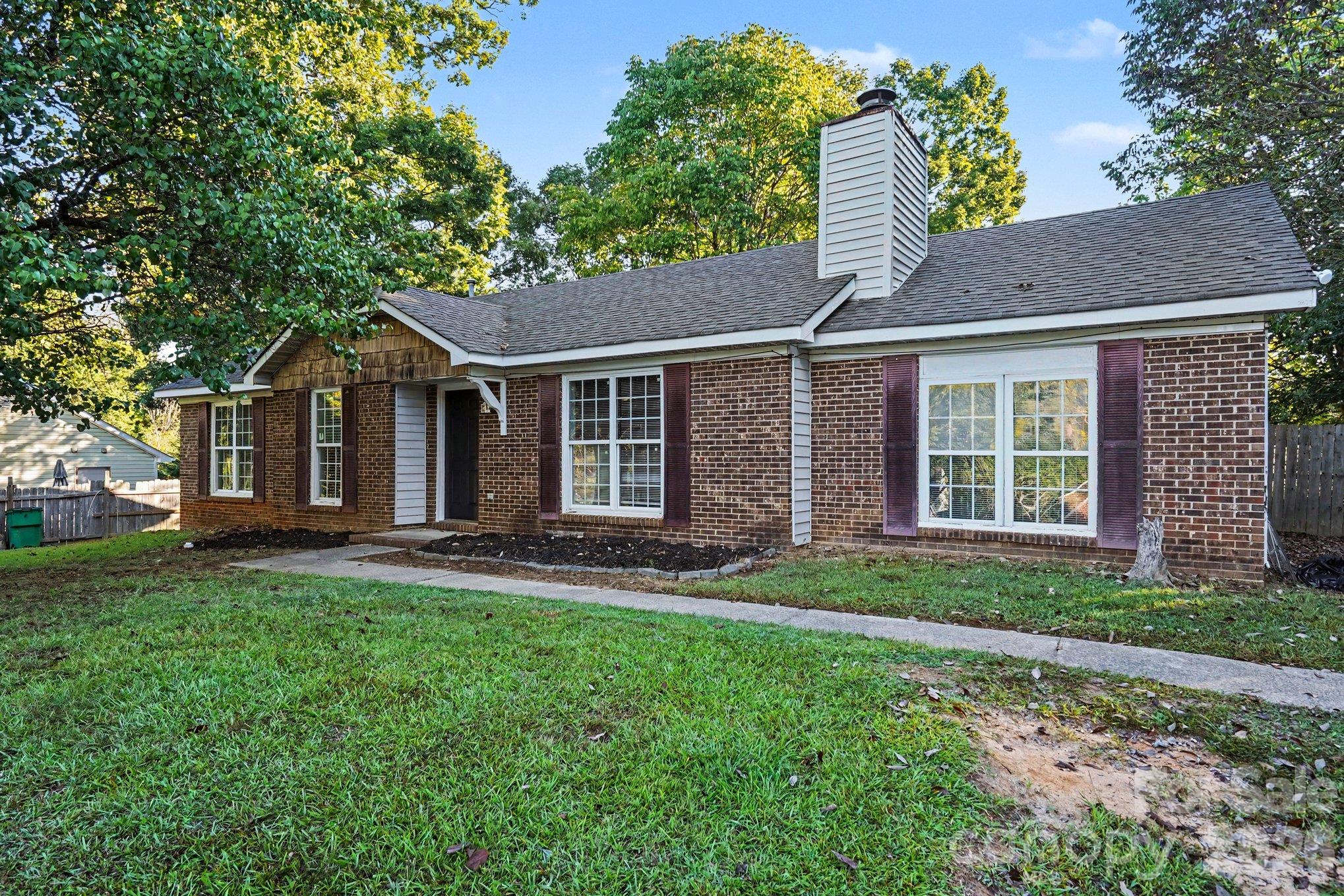 6411 Rocklake Drive Property Photo 1