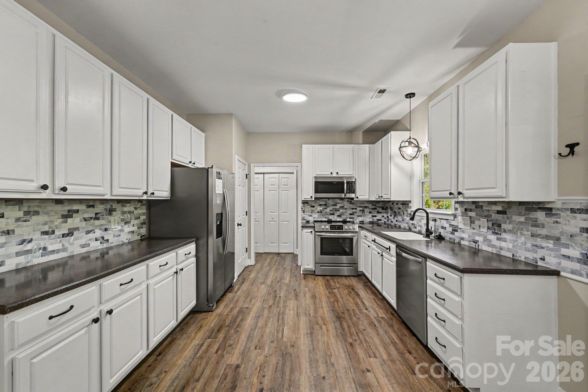 2321 Grayson Parkway Property Photo 7