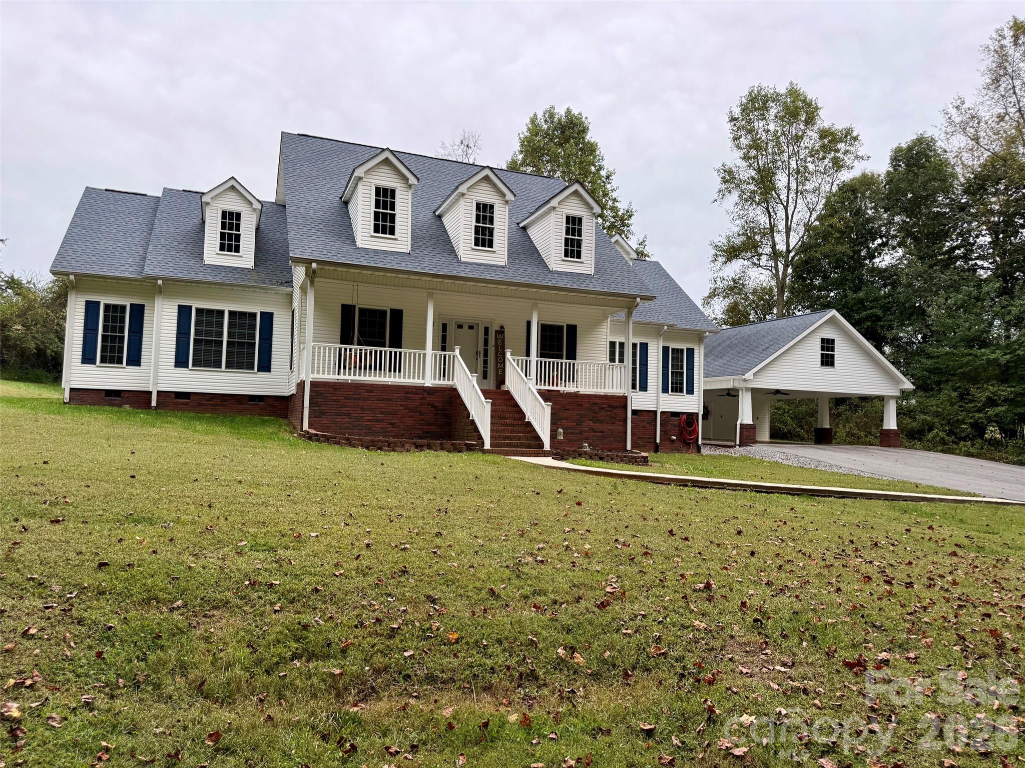 151 Robertson Drive Property Photo 1