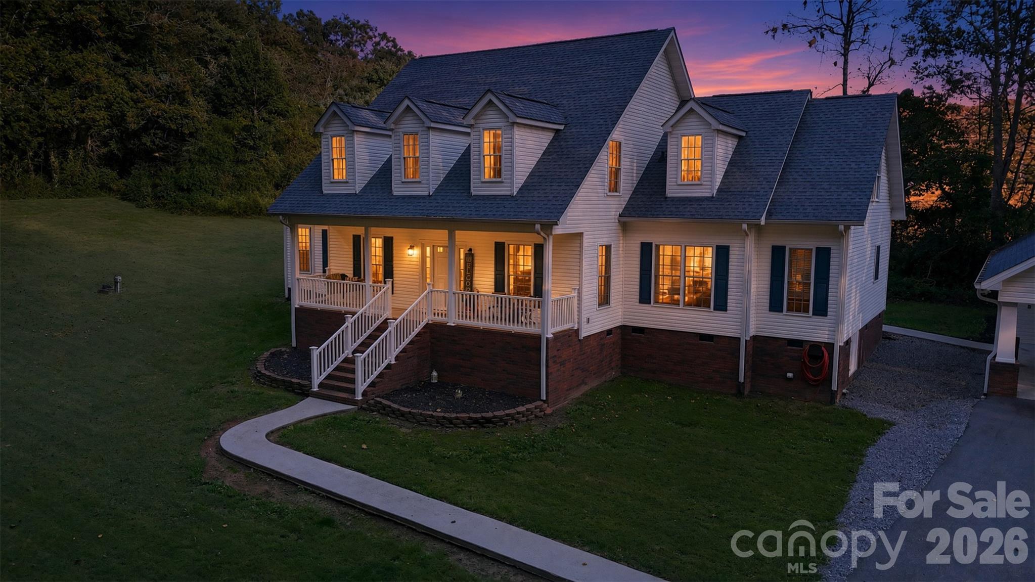 151 Robertson Drive Property Photo 2