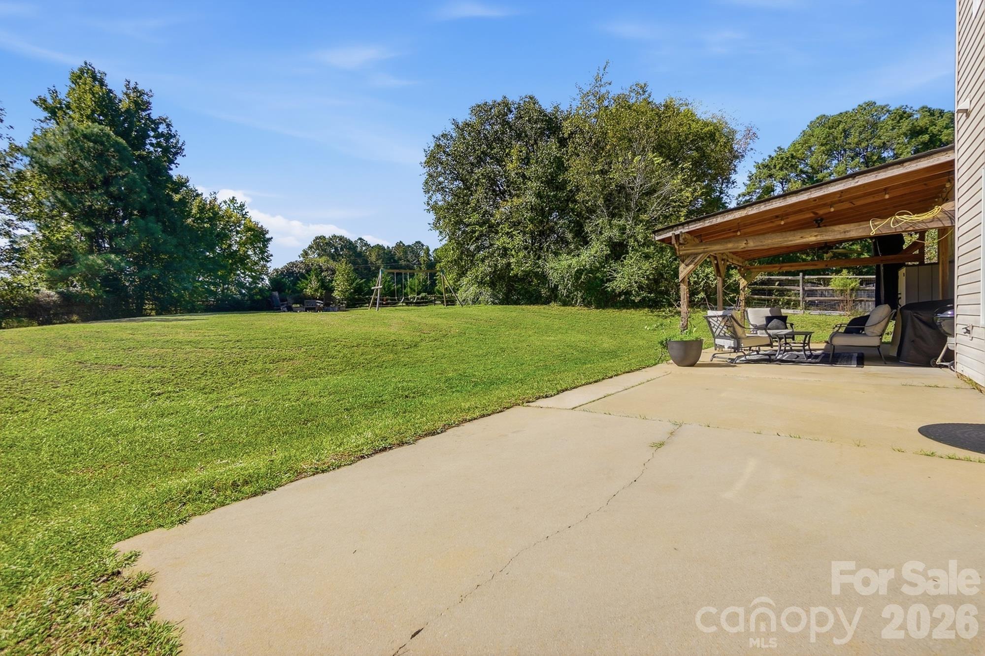 2822 Carriage Crossing Drive Property Photo 30