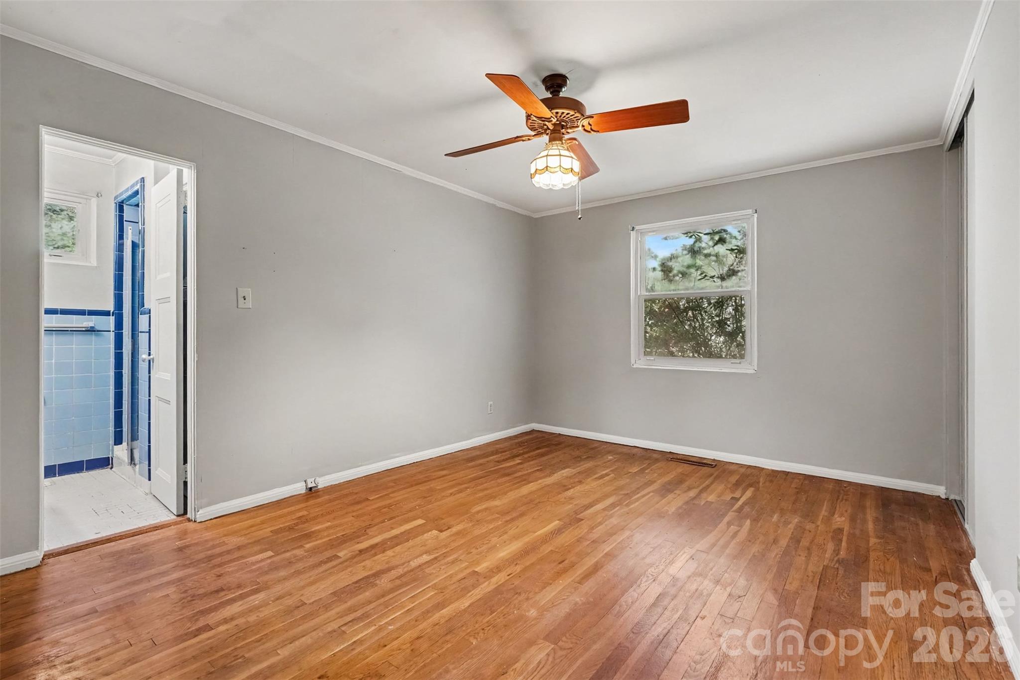 708 Montford Drive Property Photo 9