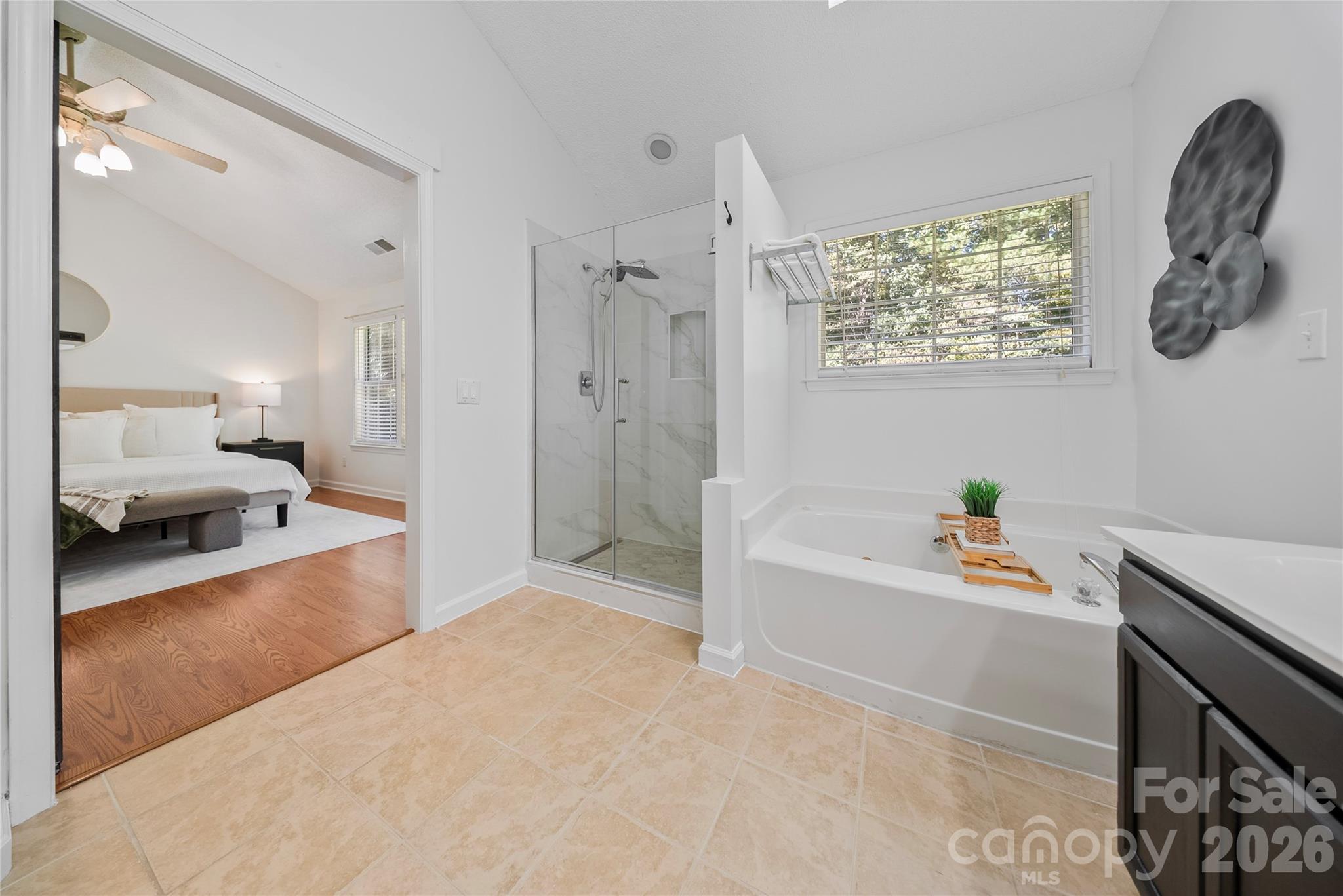 4138 Beauvista Drive Property Photo 22