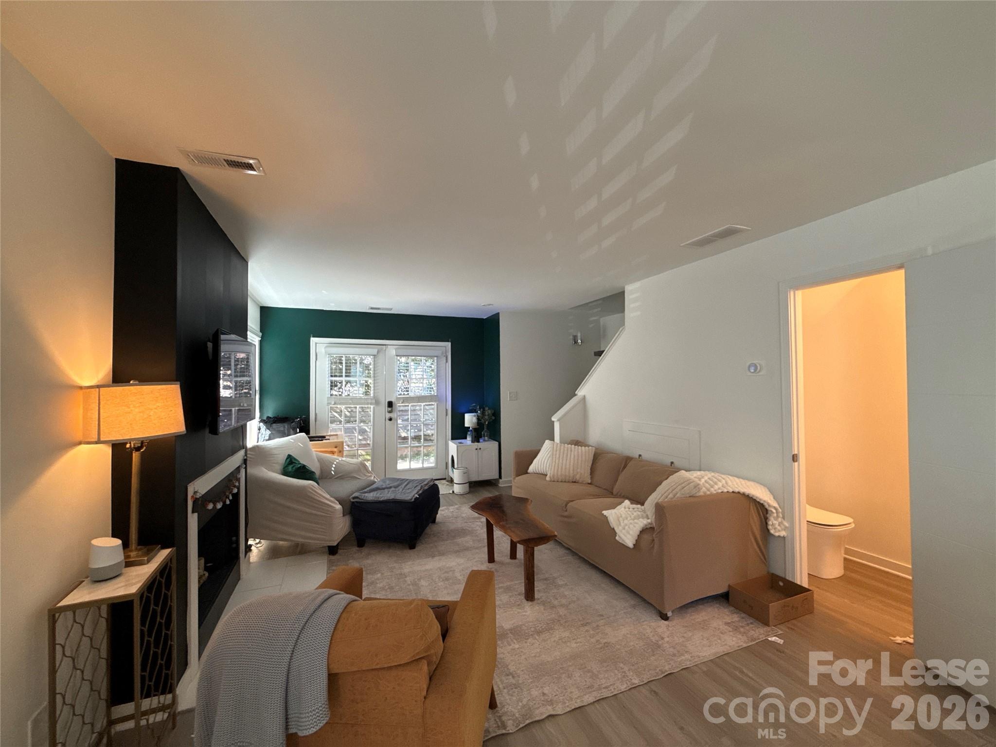 1517 Briar Creek Road A Property Photo 2