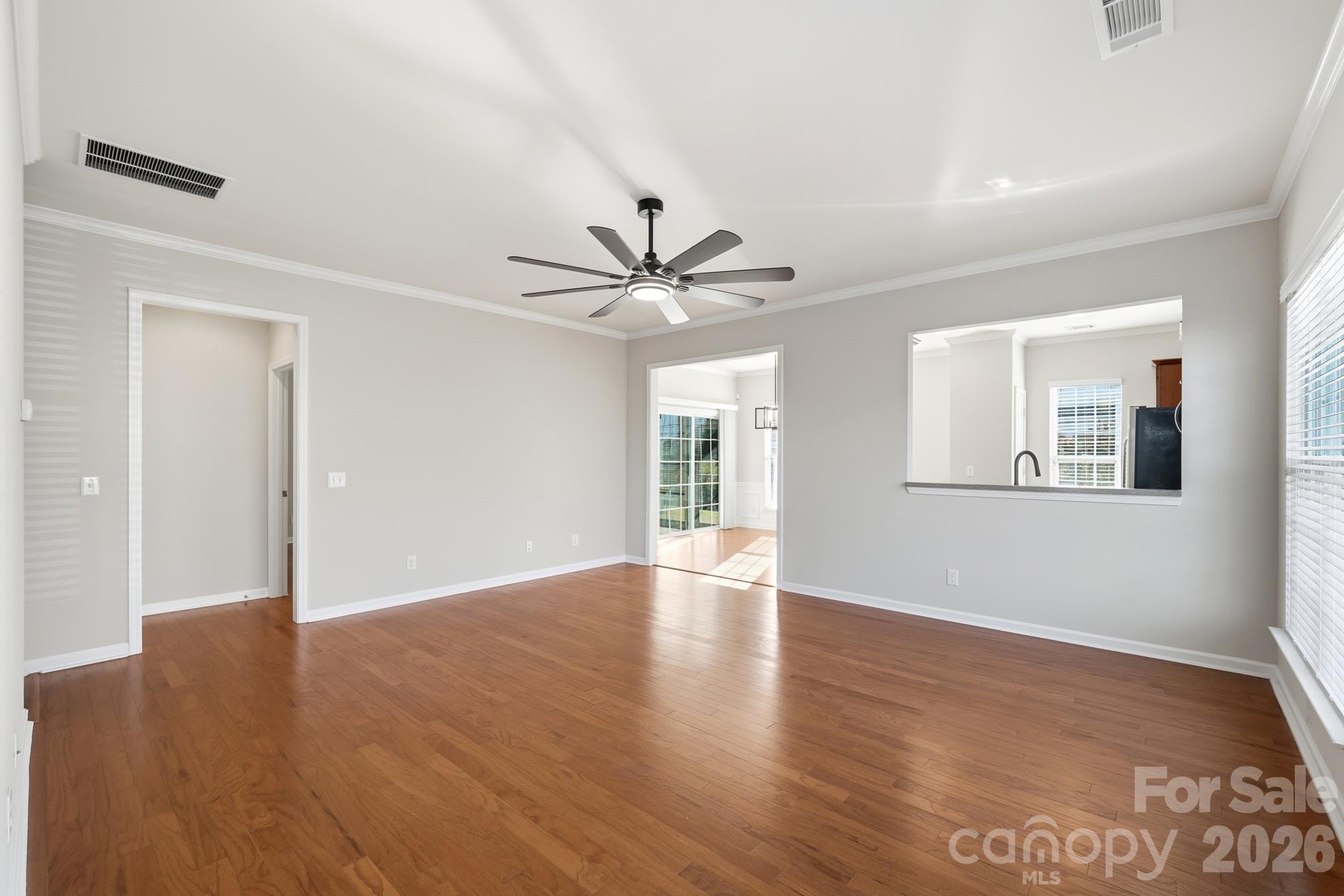 2047 Sweetleaf Drive Property Photo 6