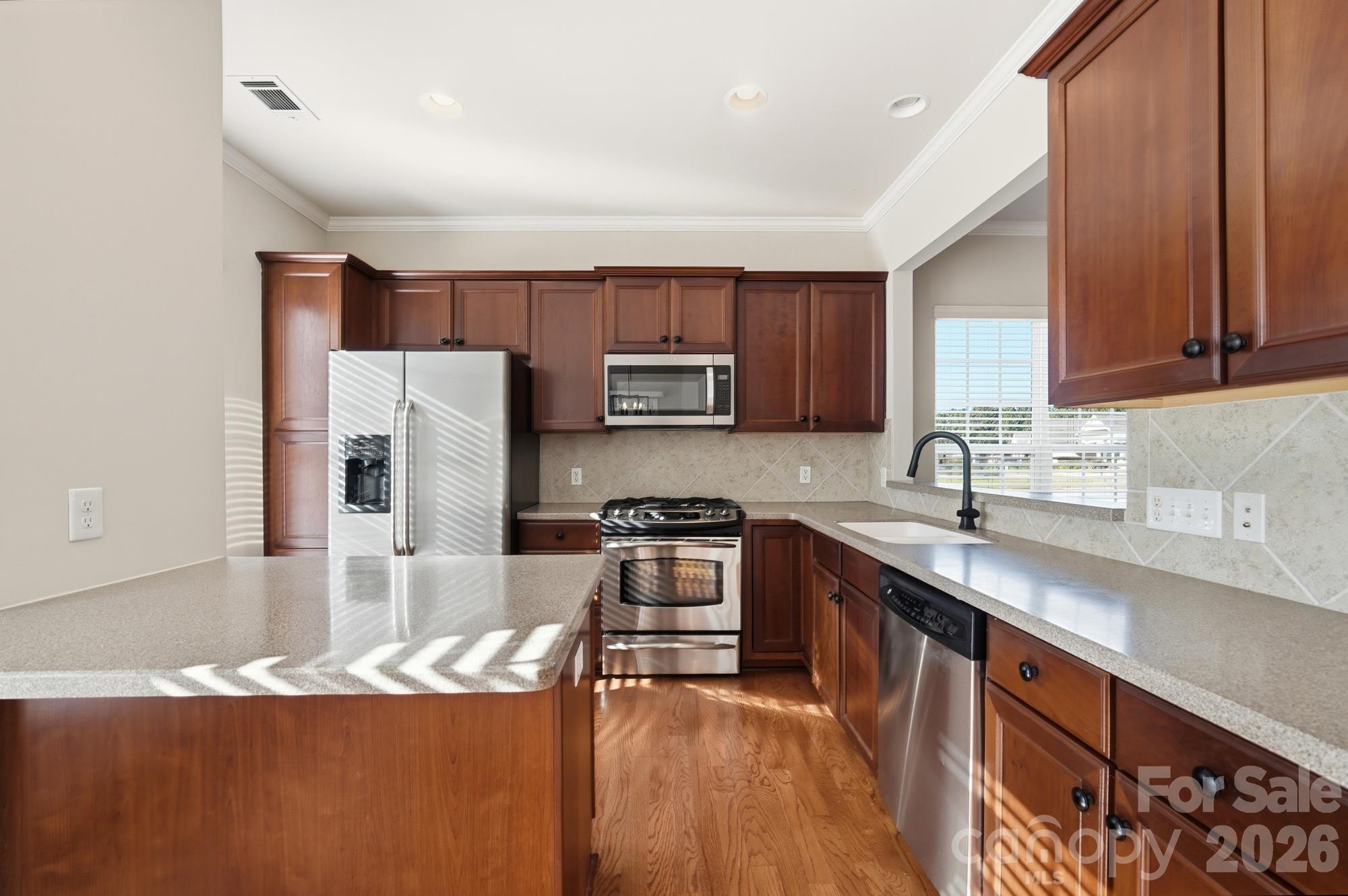 2047 Sweetleaf Drive Property Photo 13