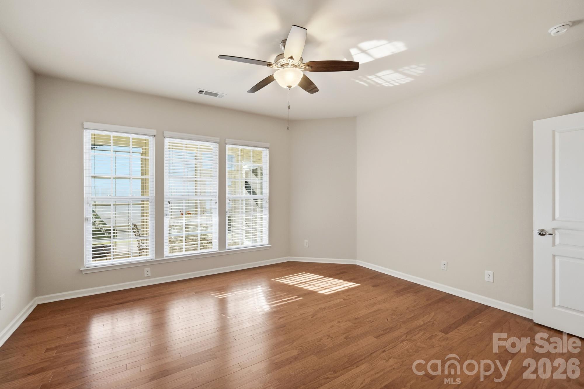 2047 Sweetleaf Drive Property Photo 17
