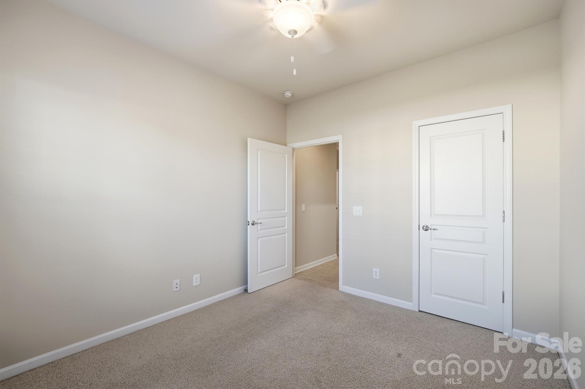 2047 Sweetleaf Drive Property Photo 21