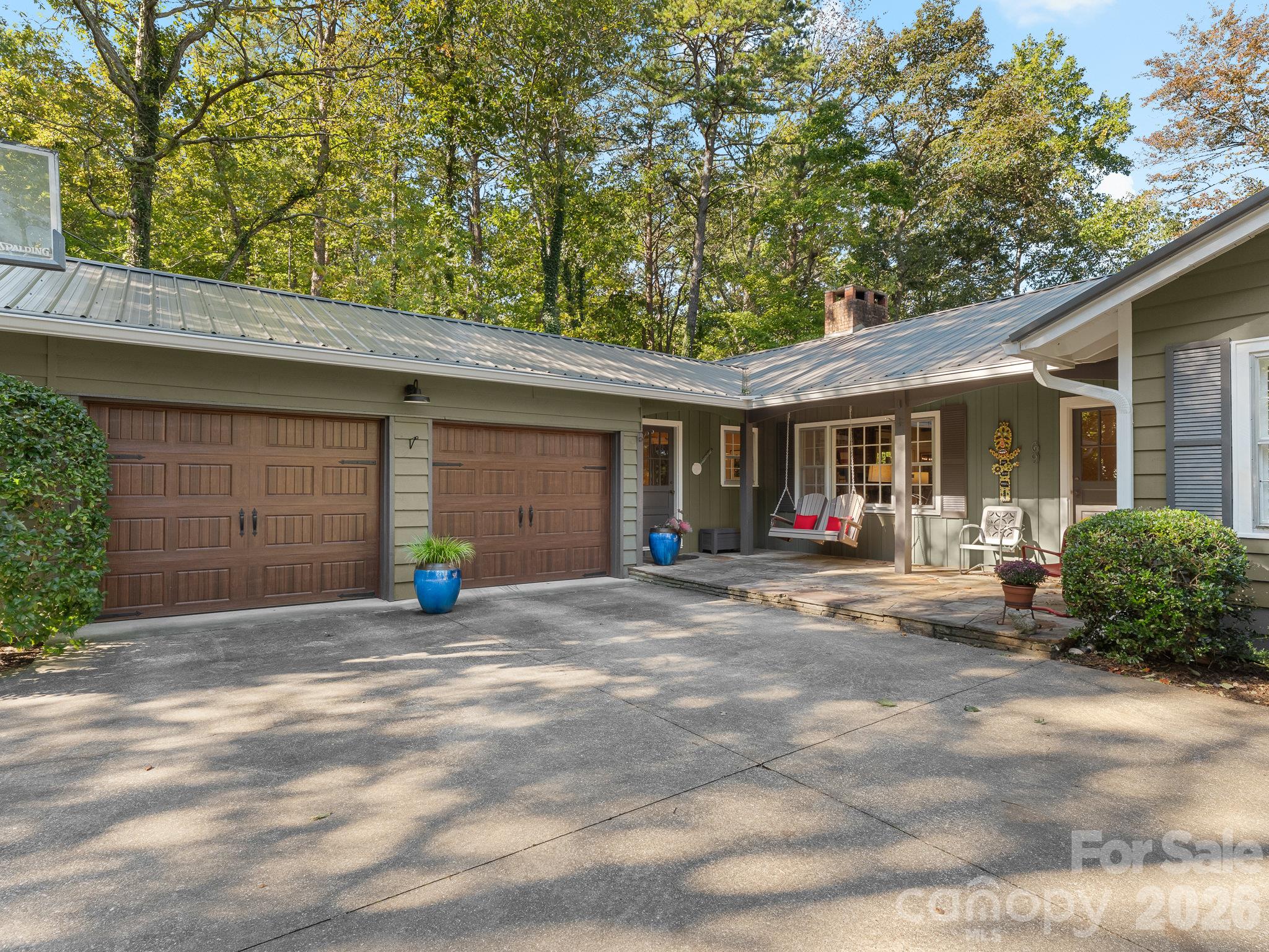 69 Eargle Road Property Photo 3