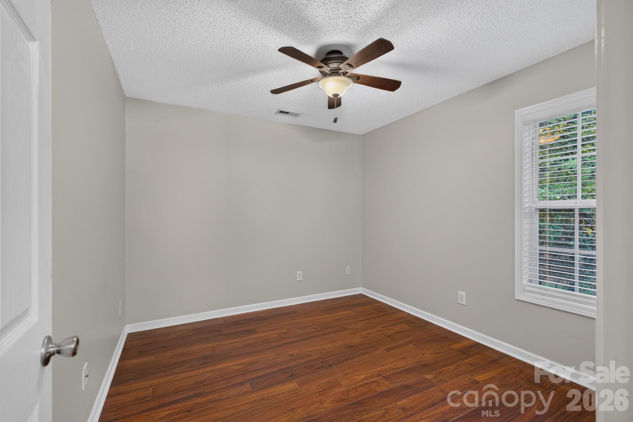 702 Painted Lady Court Property Photo 31