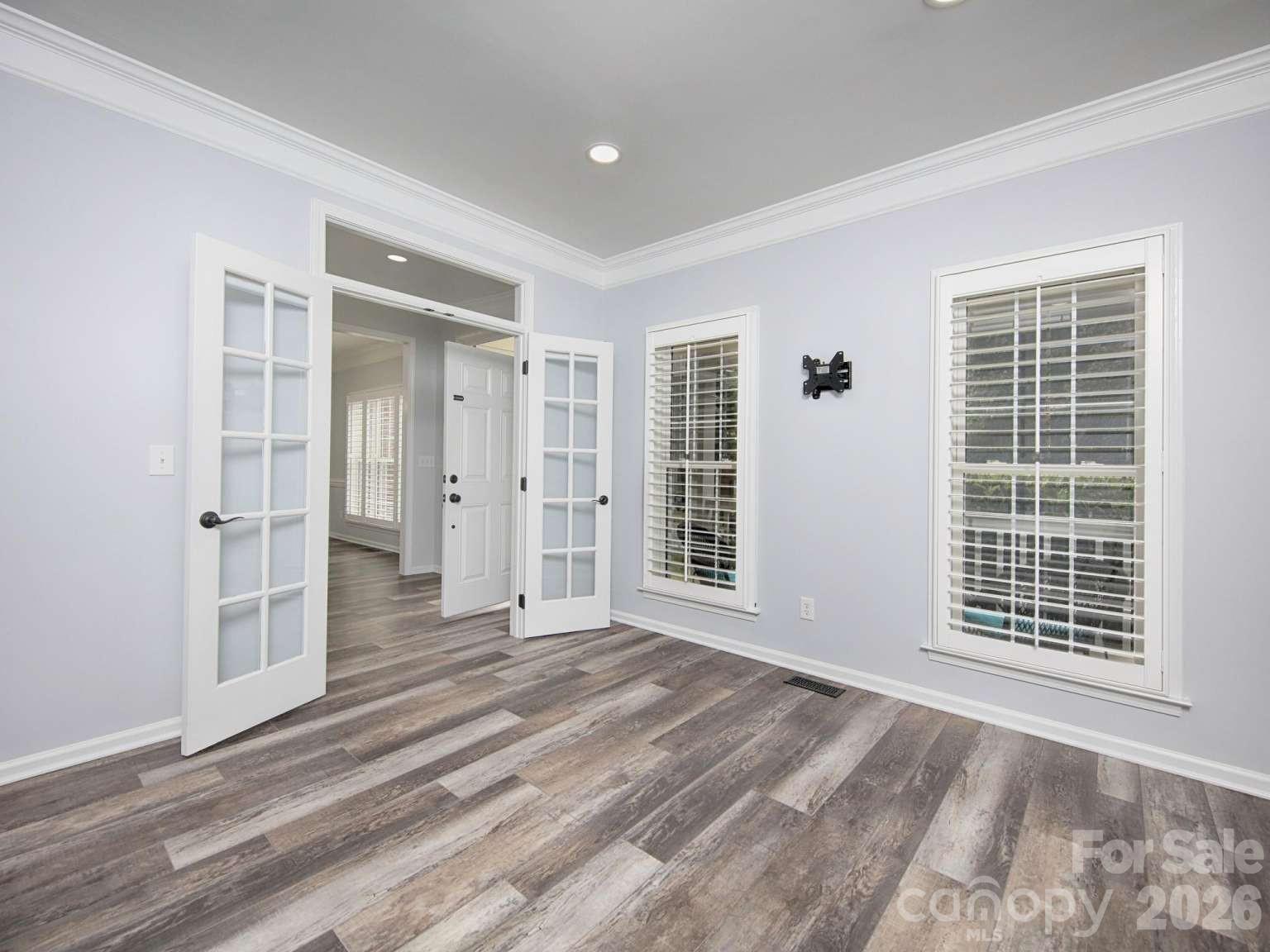 166 Laurel Glen Drive Property Photo 7