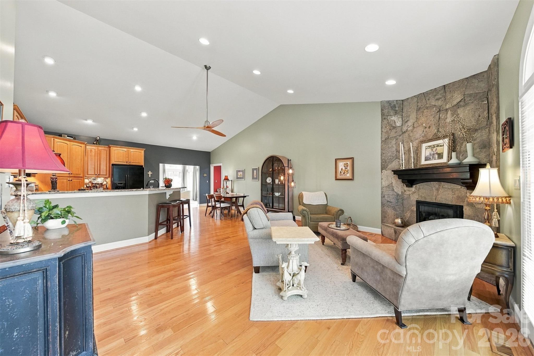 2481 Genes Loop Property Photo 6