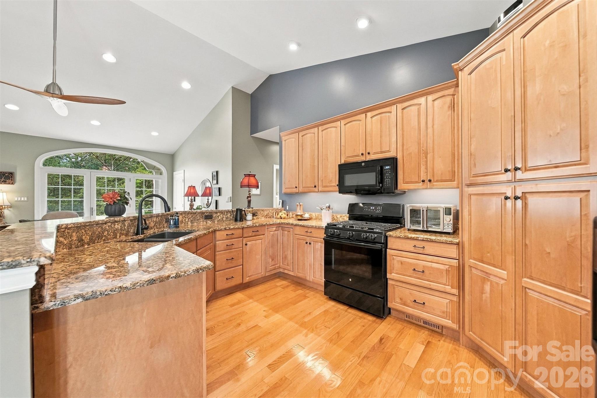 2481 Genes Loop Property Photo 11