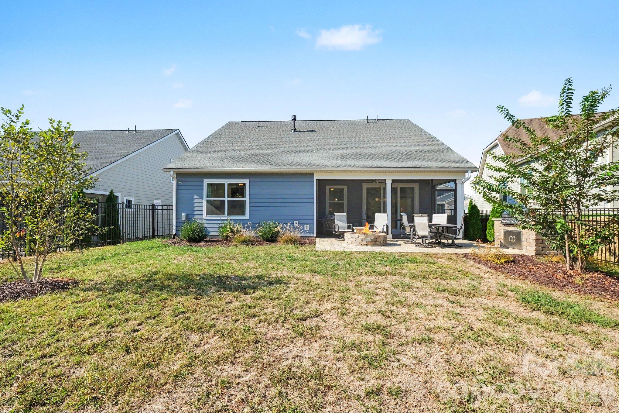 5605 Caneel Lane Property Photo 32
