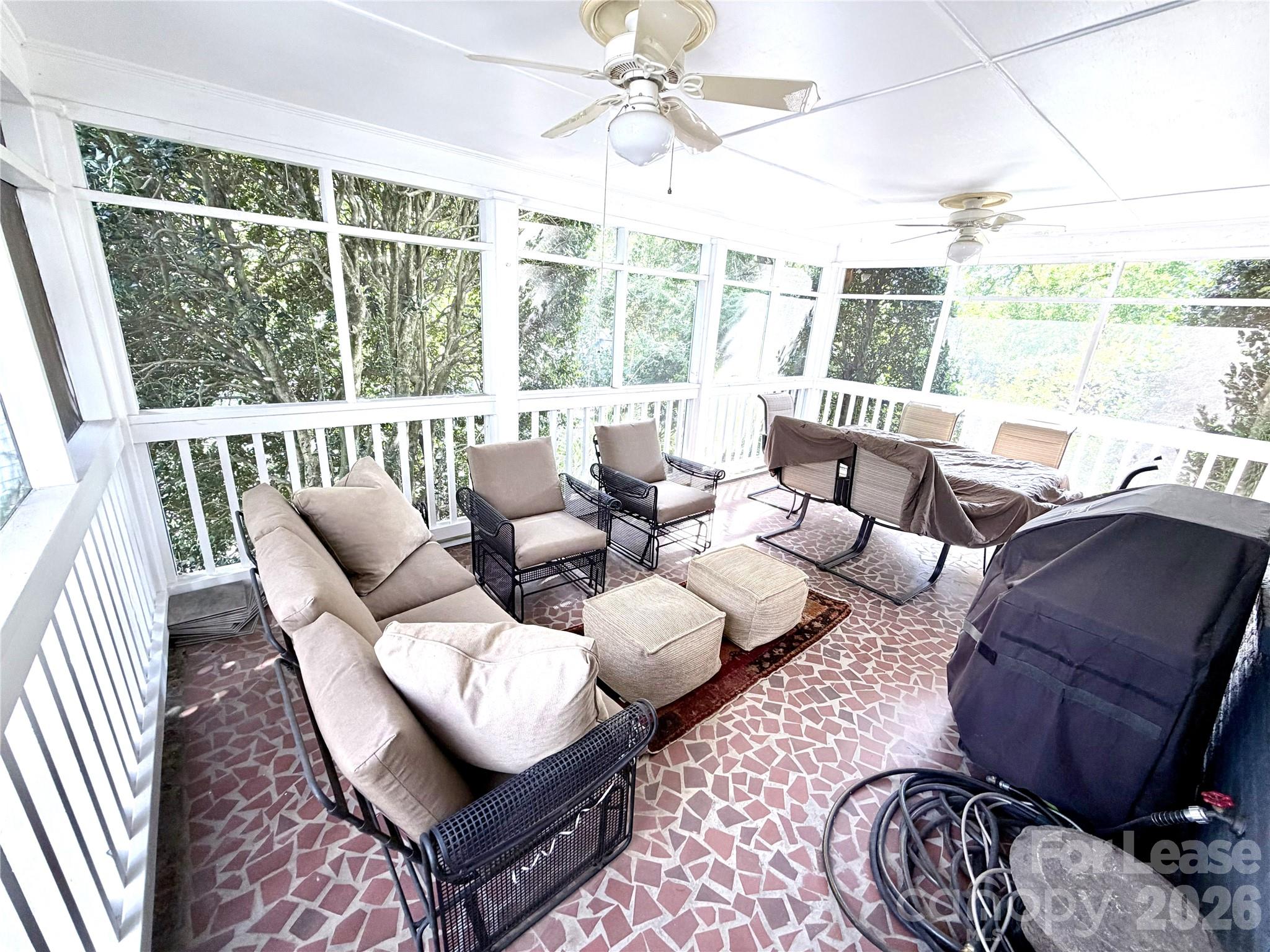 5915 Shumard Oak Lane Property Photo 4