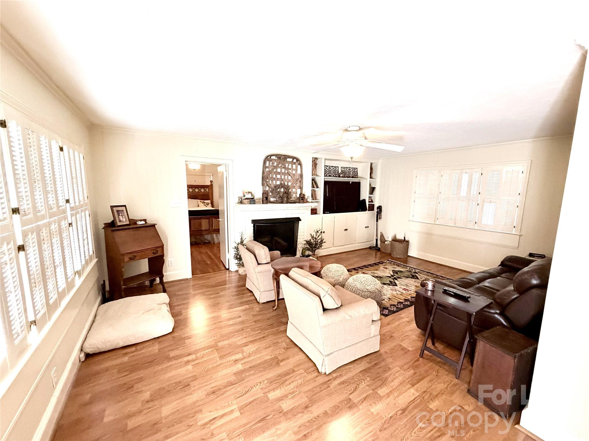 5915 Shumard Oak Lane Property Photo 13
