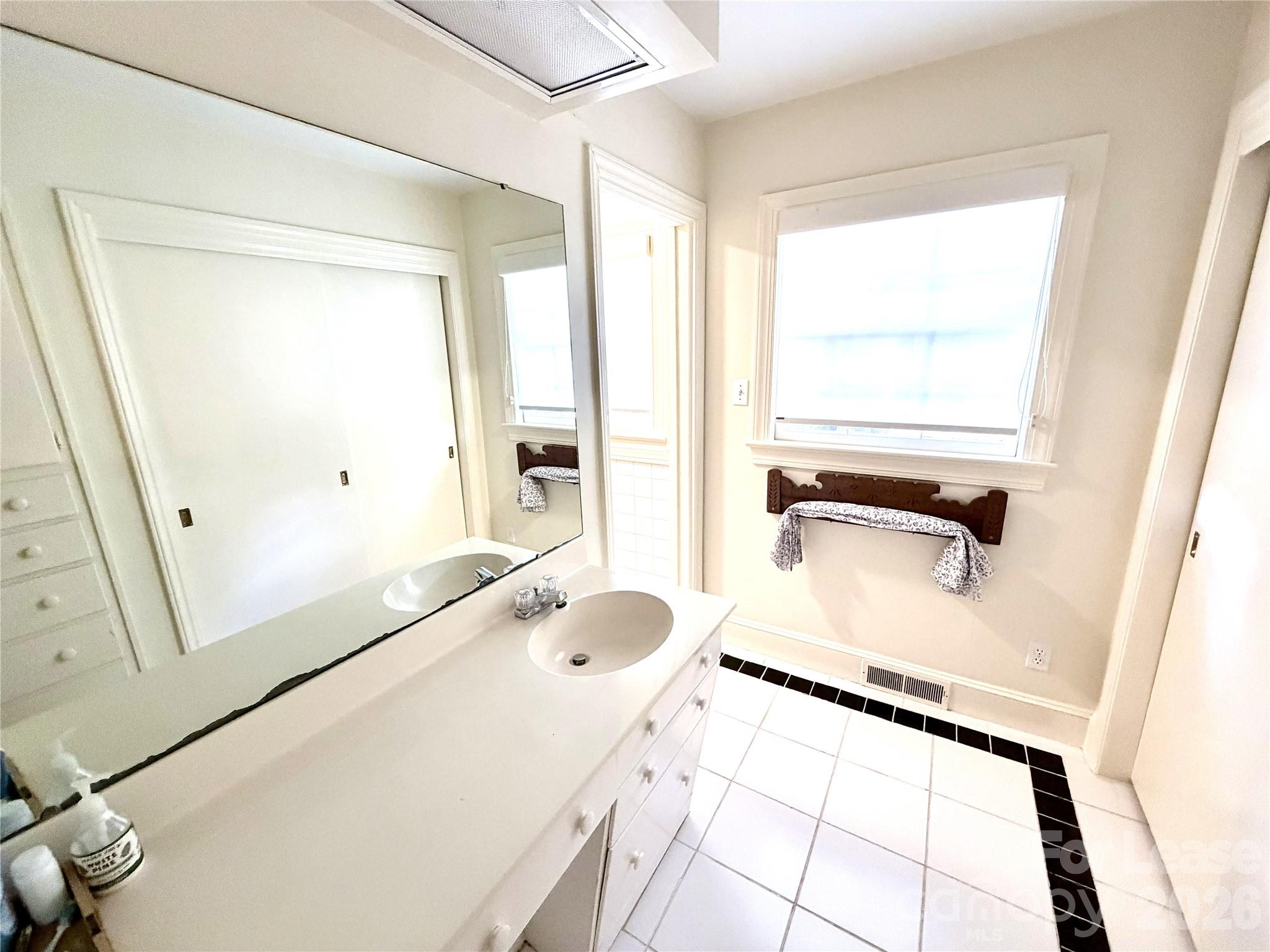 5915 Shumard Oak Lane Property Photo 15