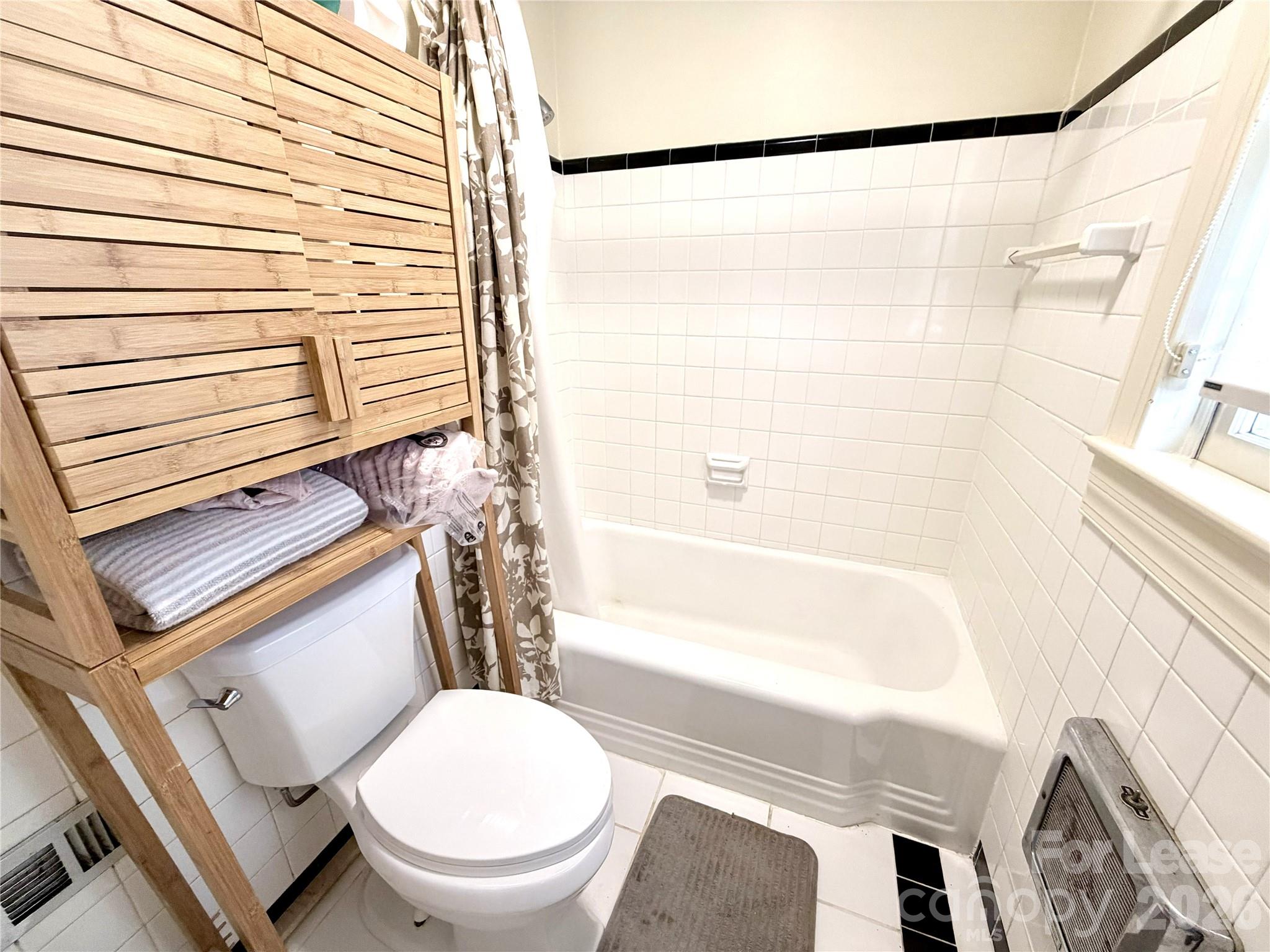 5915 Shumard Oak Lane Property Photo 16