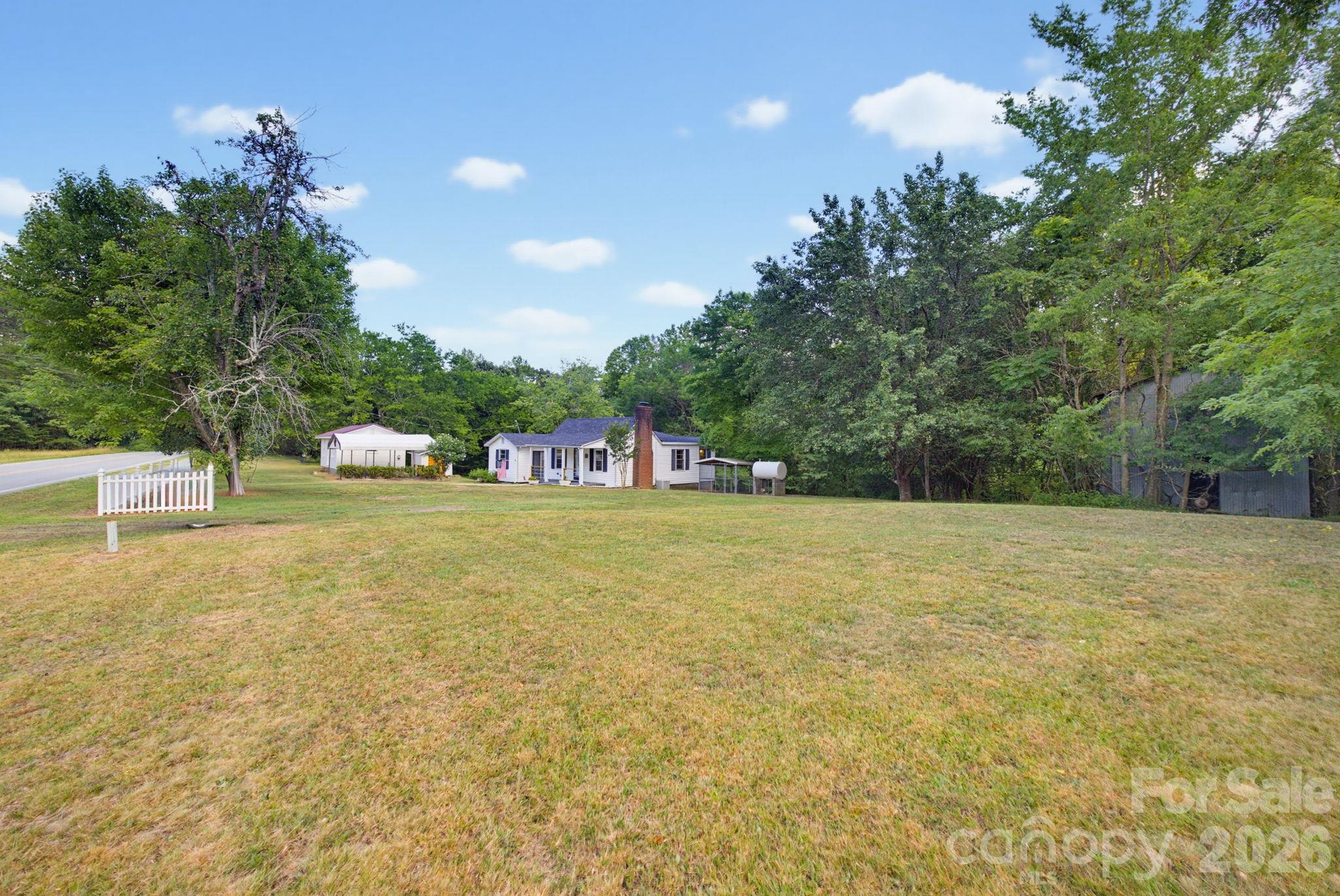 2682 Anglin Mill Road Property Photo 4