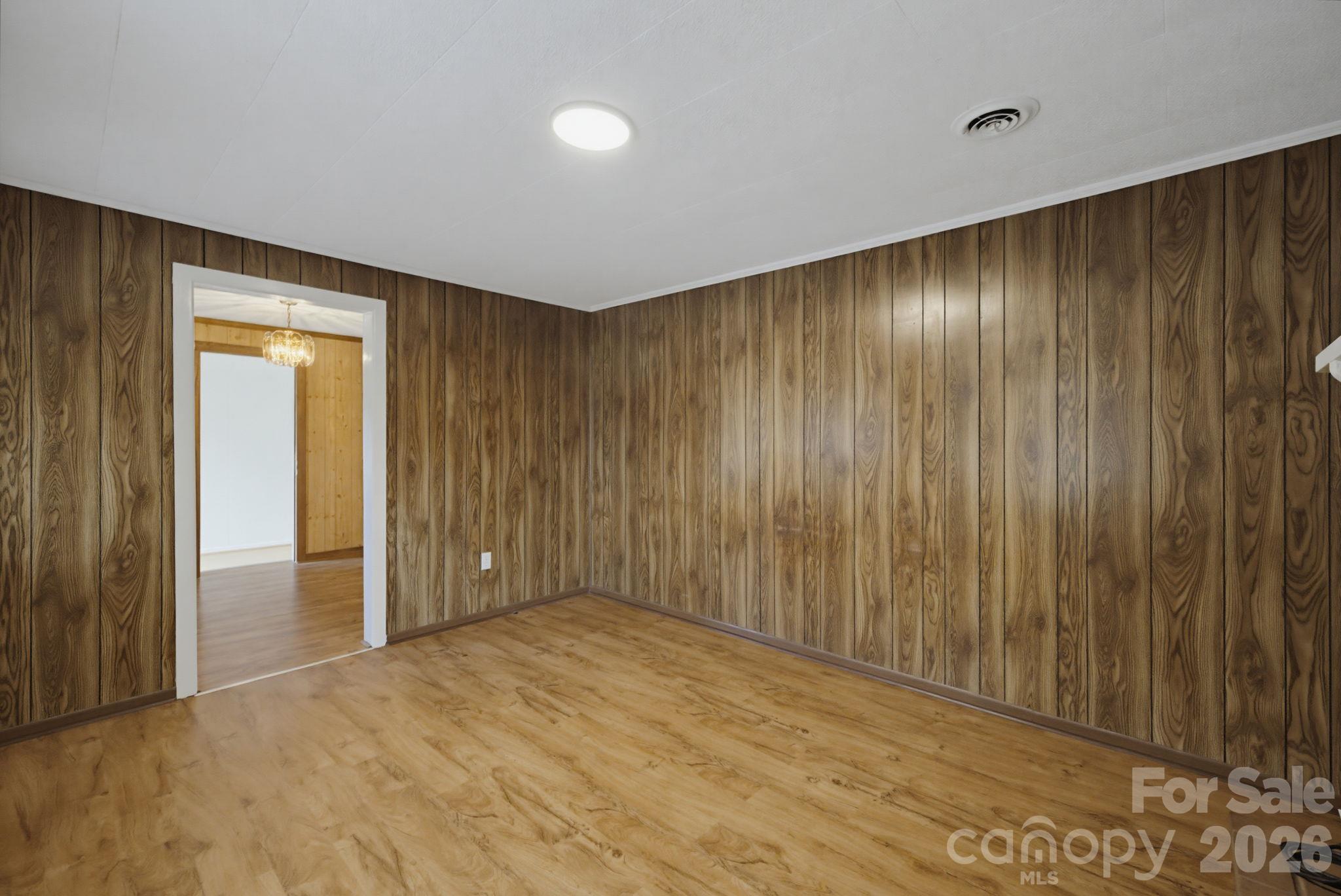 2682 Anglin Mill Road Property Photo 8