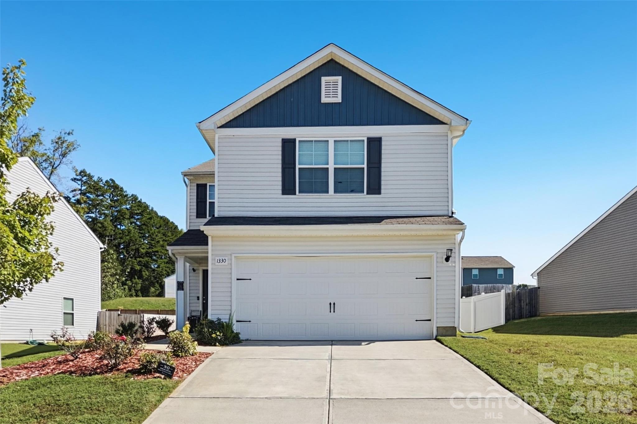 1330 Standing Oak Drive Property Photo 1