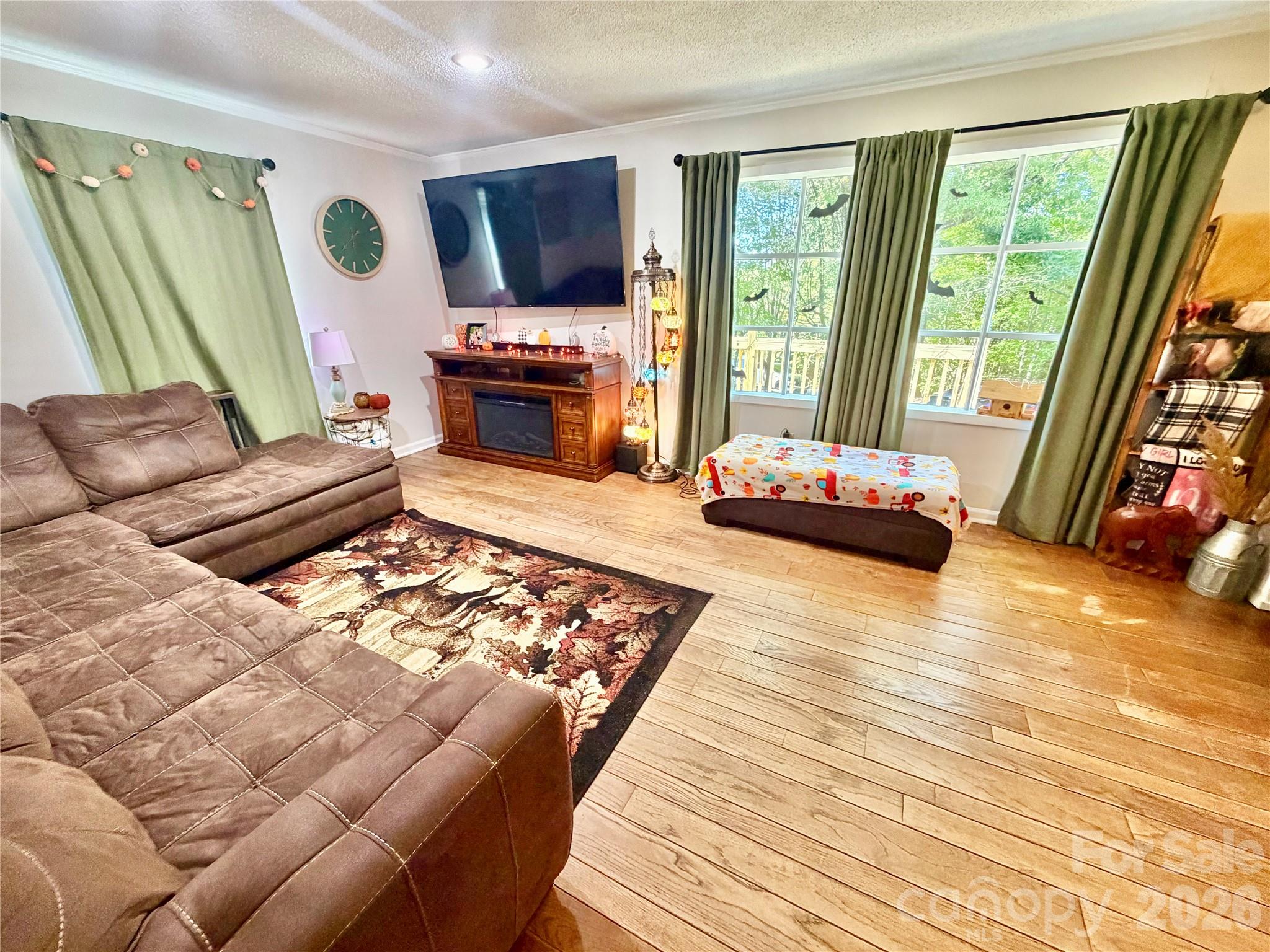 1364 Lithia Springs Road Property Photo 7