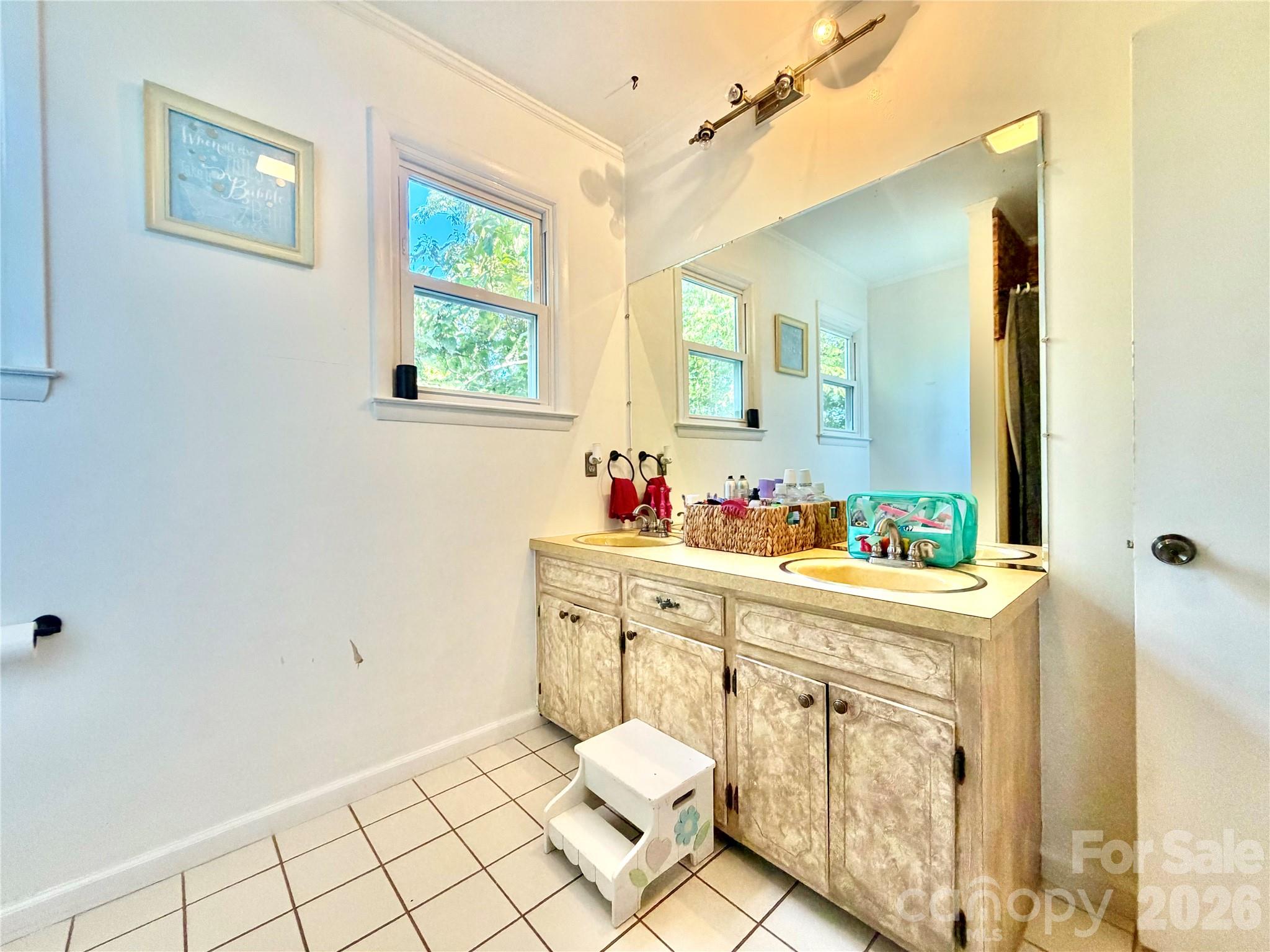1364 Lithia Springs Road Property Photo 16
