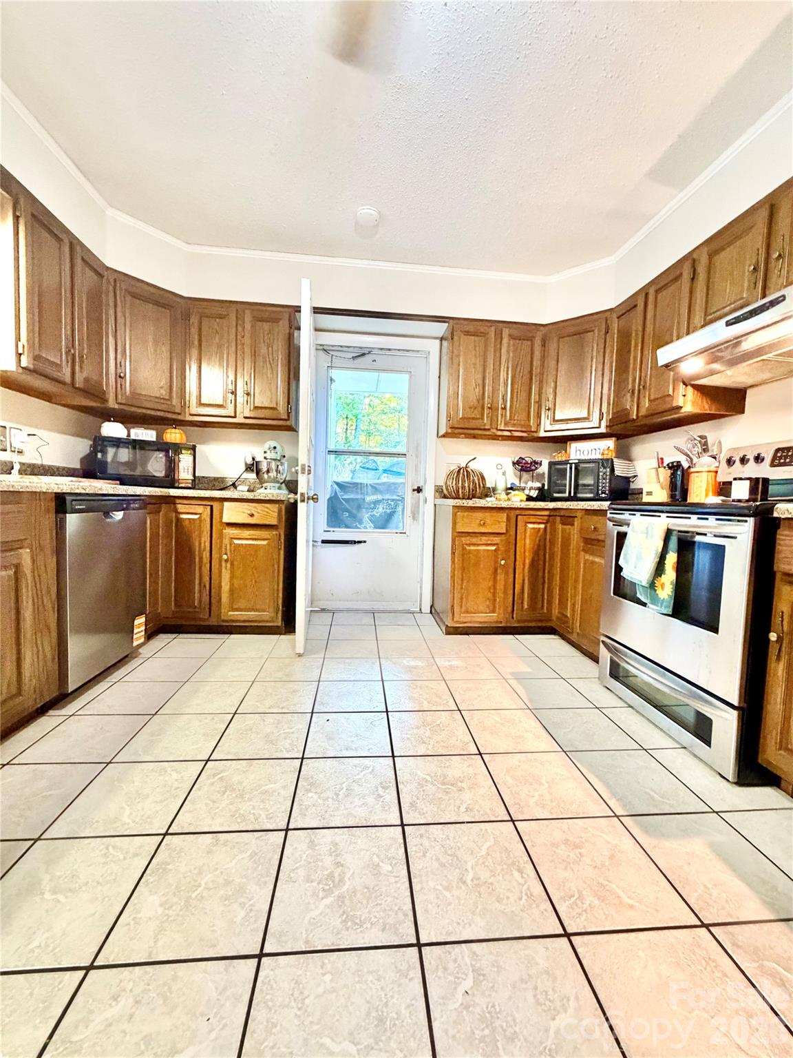 1364 Lithia Springs Road Property Photo 17