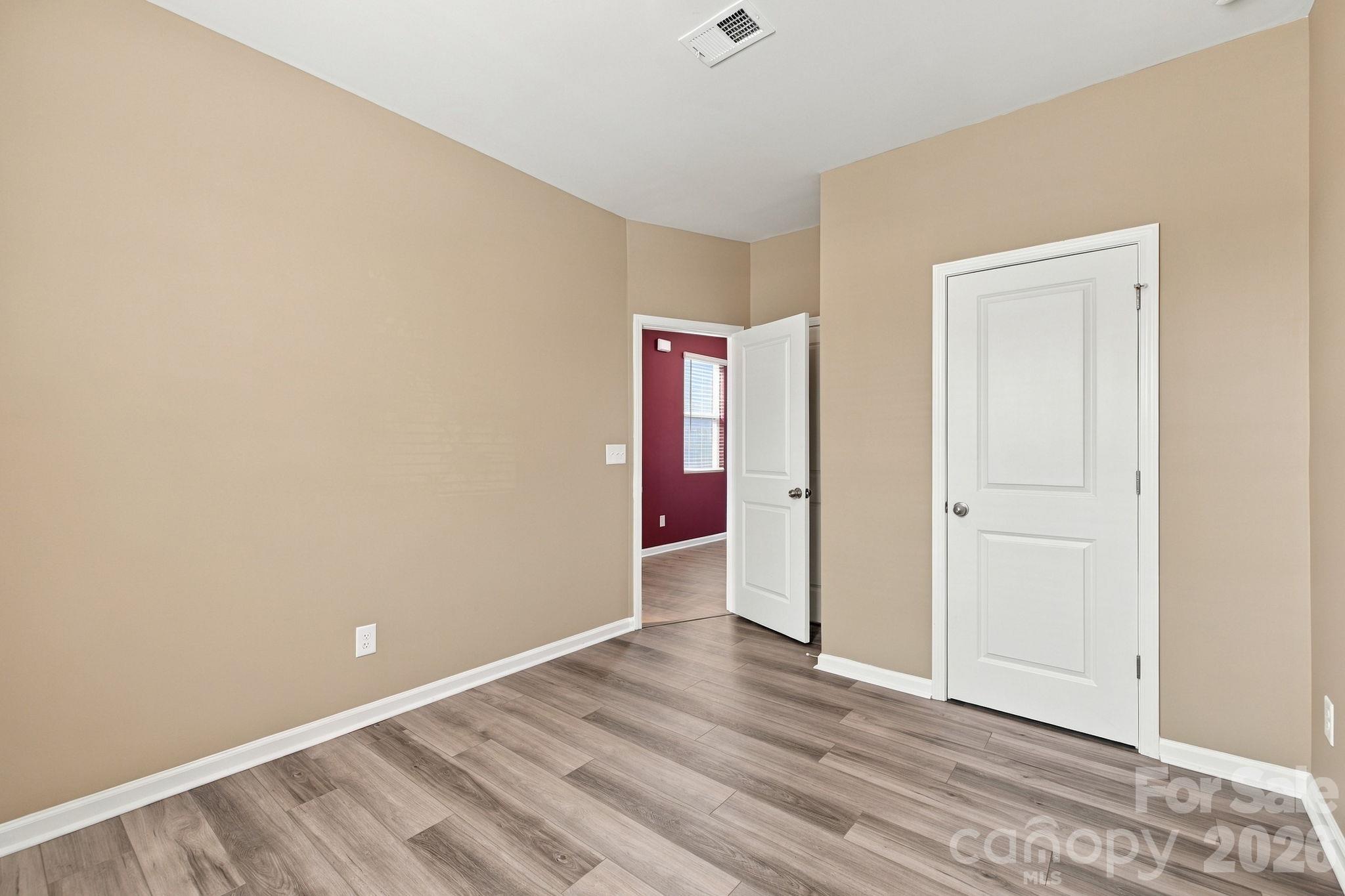 2538 Tillman Street Property Photo 5