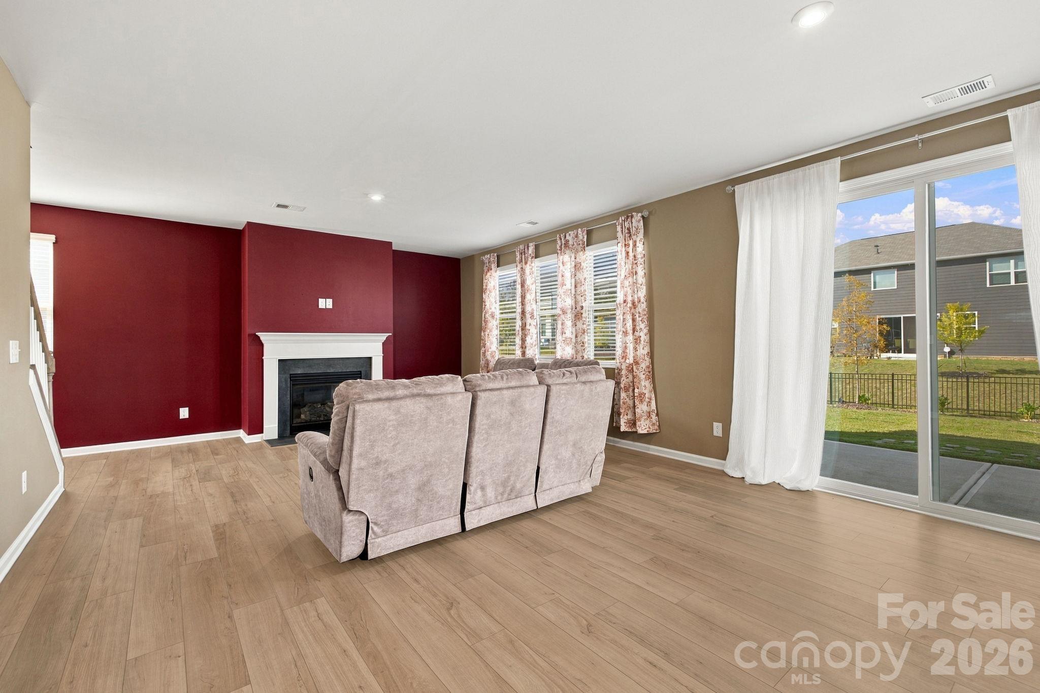 2538 Tillman Street Property Photo 9